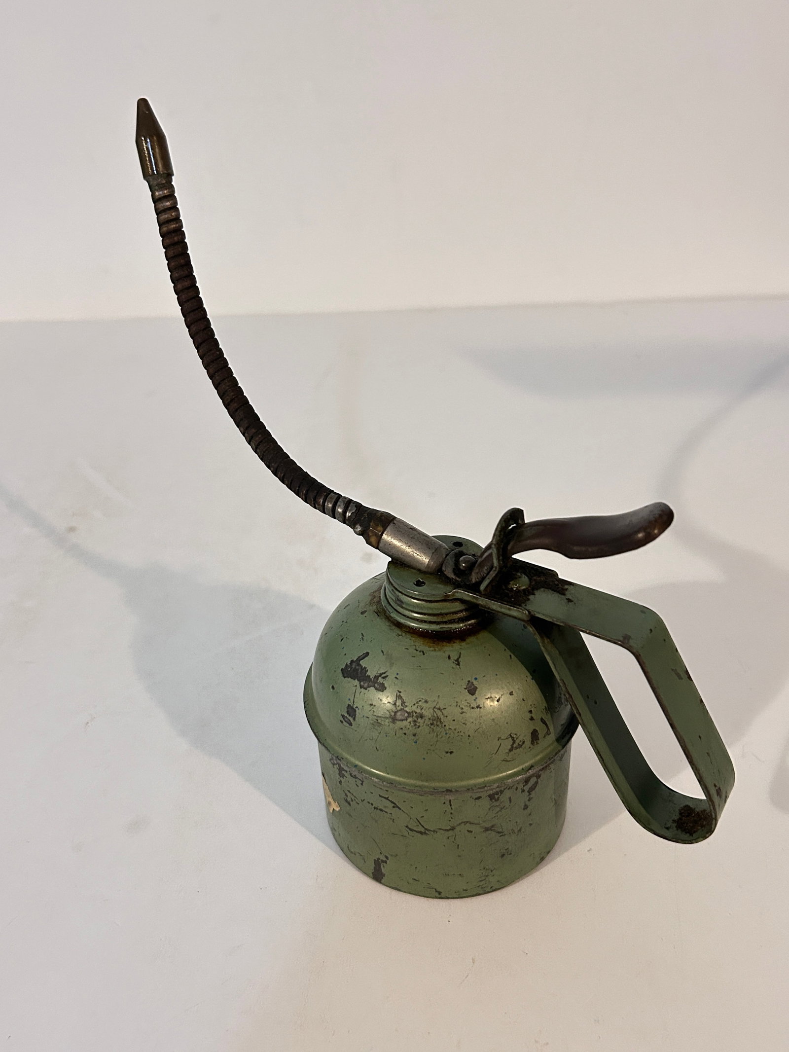 Brevettato Thumb Pump Oiler 500 & Handle Made In Italy Oil Can (1 of 5)