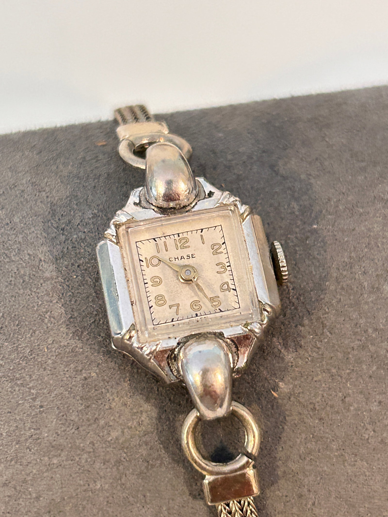 Antique 1940s Chase GF Gold Filled Working Ladies Watch: Antique 1940s Chase GF Gold Filled Working Ladies Watch Please view all photos as they are part of the description and condition of this Item, Feel free to contact me with questions or picture request