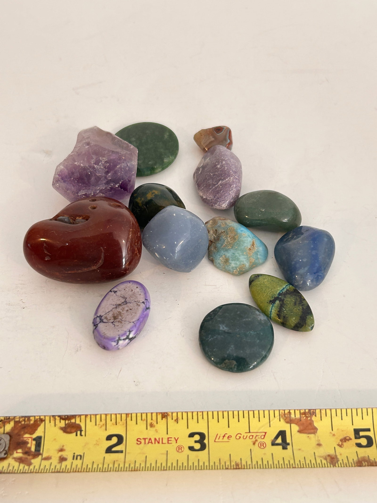 Lot of Tumbled Gemstones Stone Mix: Lot of Tumbled Gemstones Stone Mix Please view all photos as they are part of the description and condition of this Item, Feel free to contact me with questions or picture requests! Used Item AS IS