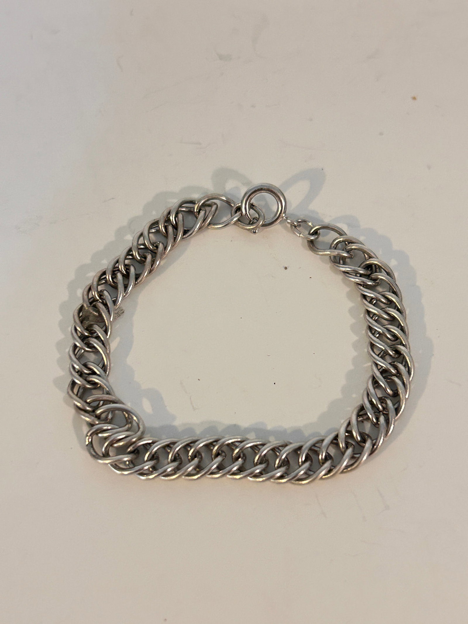 Vintage Sterling Silver Bracelet 7" 16 grams: Vintage Sterling Silver Bracelet 7" 16 grams Please view all photos as they are part of the description and condition of this Item, Feel free to contact me with questions or picture requests! Used Ite