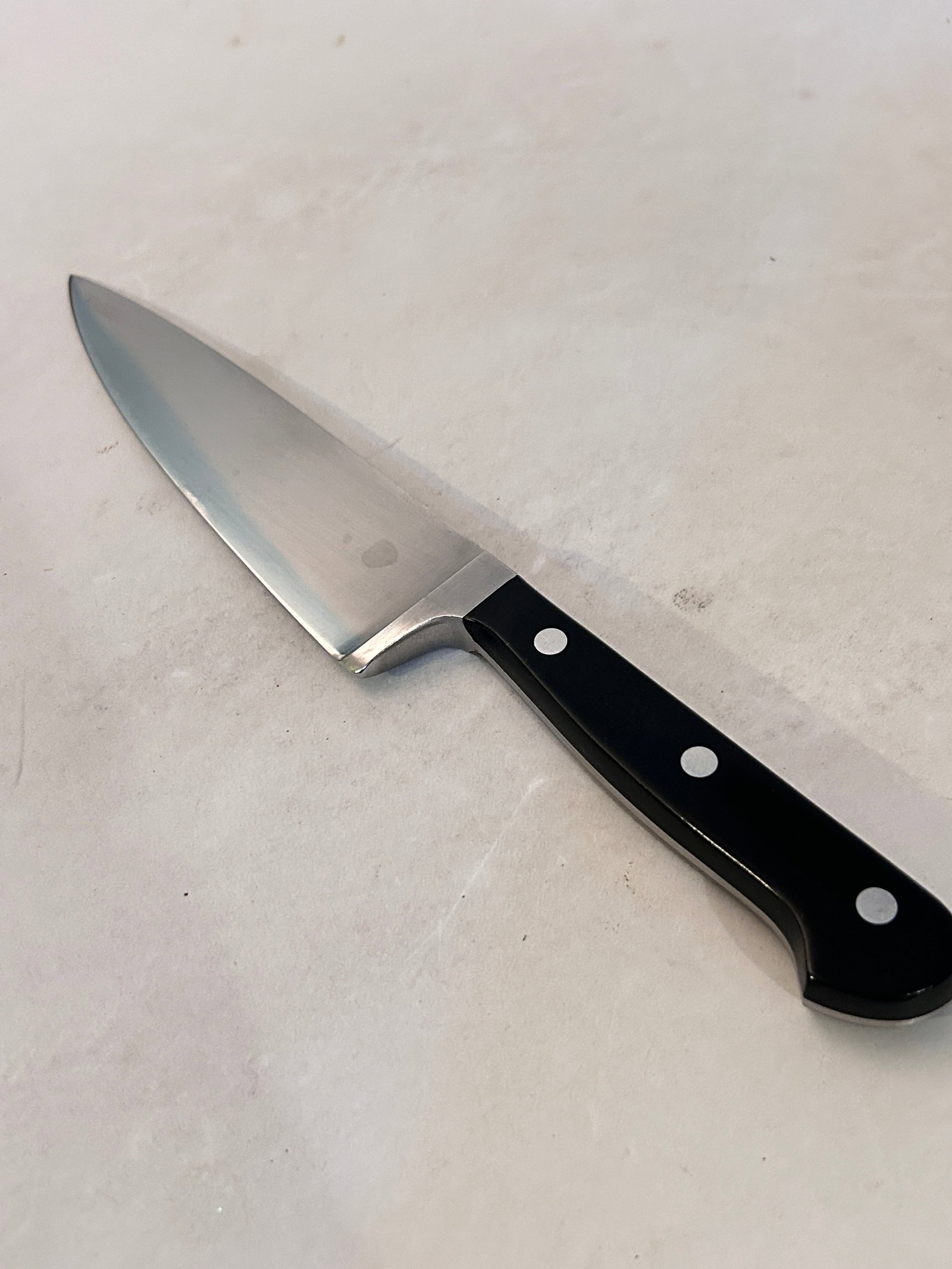Vintage WUSTHOF 6" Classic Chef's Knife 4582 16CM 6" Blade nice: Vintage WUSTHOF 6" Classic Chef's Knife 4582 16CM 6" Blade nice Please view all photos as they are part of the description and condition of this Item, Feel free to contact me with questions or picture
