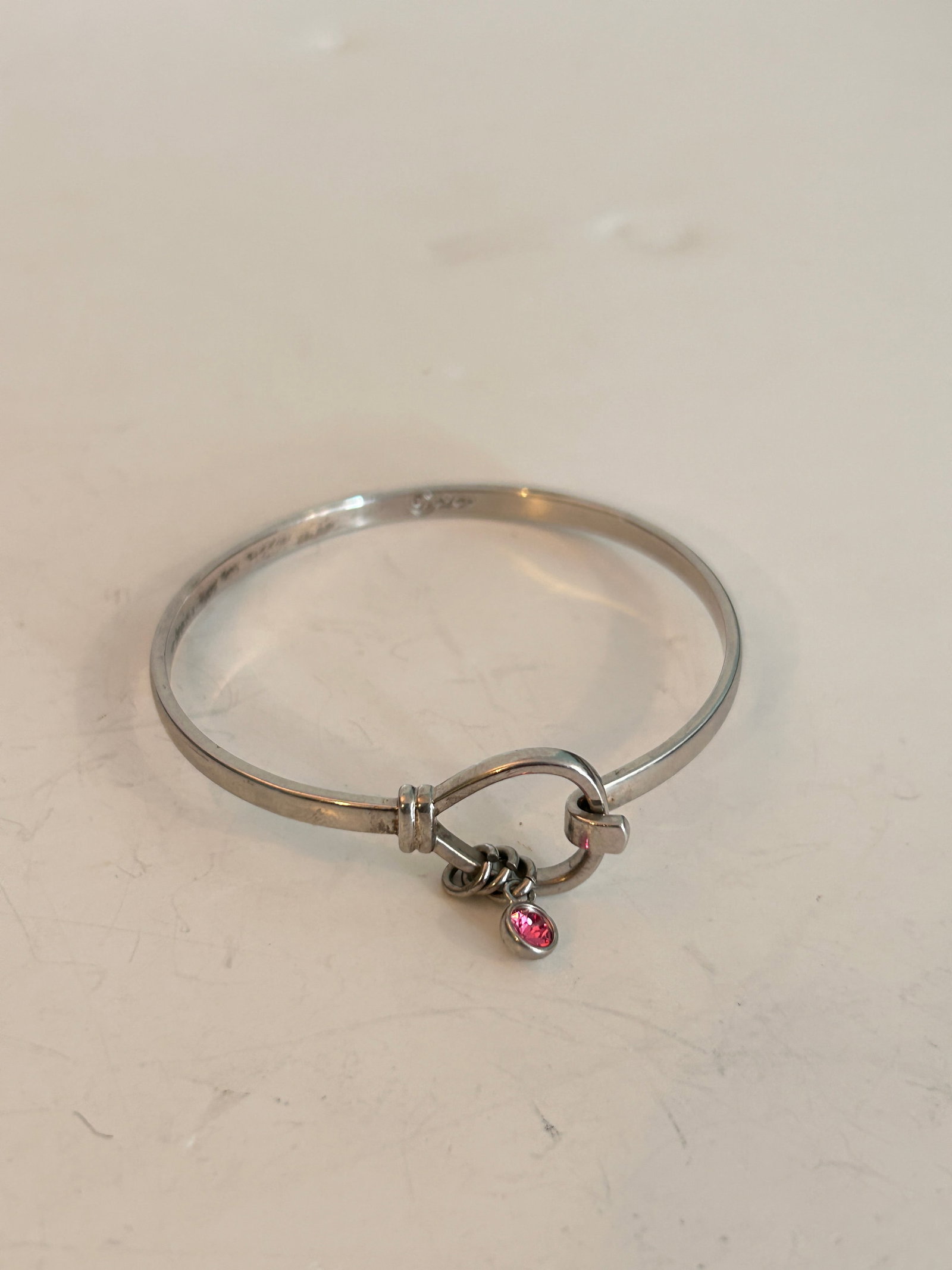 Vintage SU CZ CH Pink Briolette Bead Bangle Bracelet 7": Vintage SU CZ CH Pink Briolette Bead Bangle Bracelet 7" Please view all photos as they are part of the description and condition of this Item, Feel free to contact me with questions or picture request