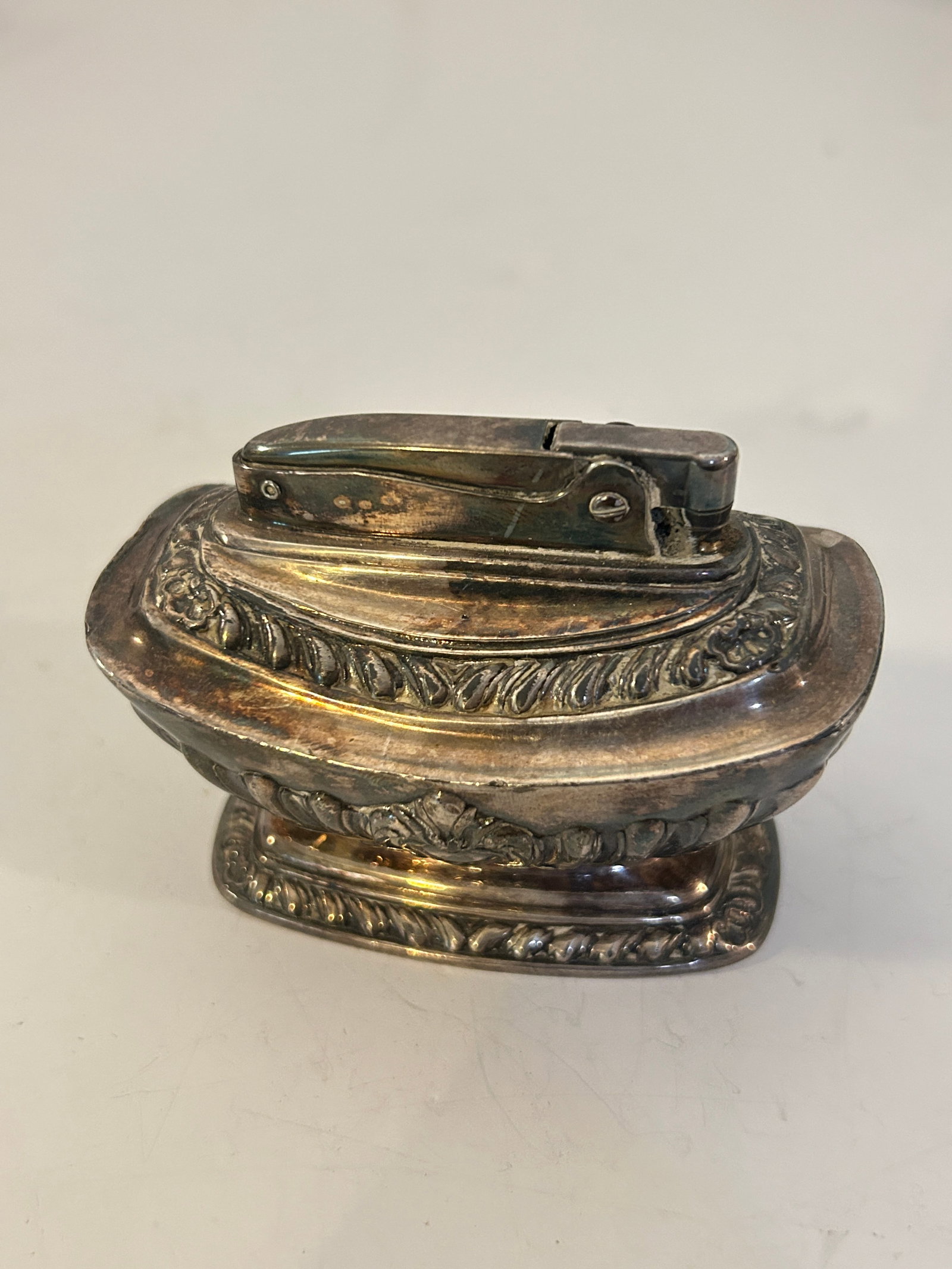 Vintage Silver Plated Table Lighter by Ronson "Georgian" Model (1 of 4)