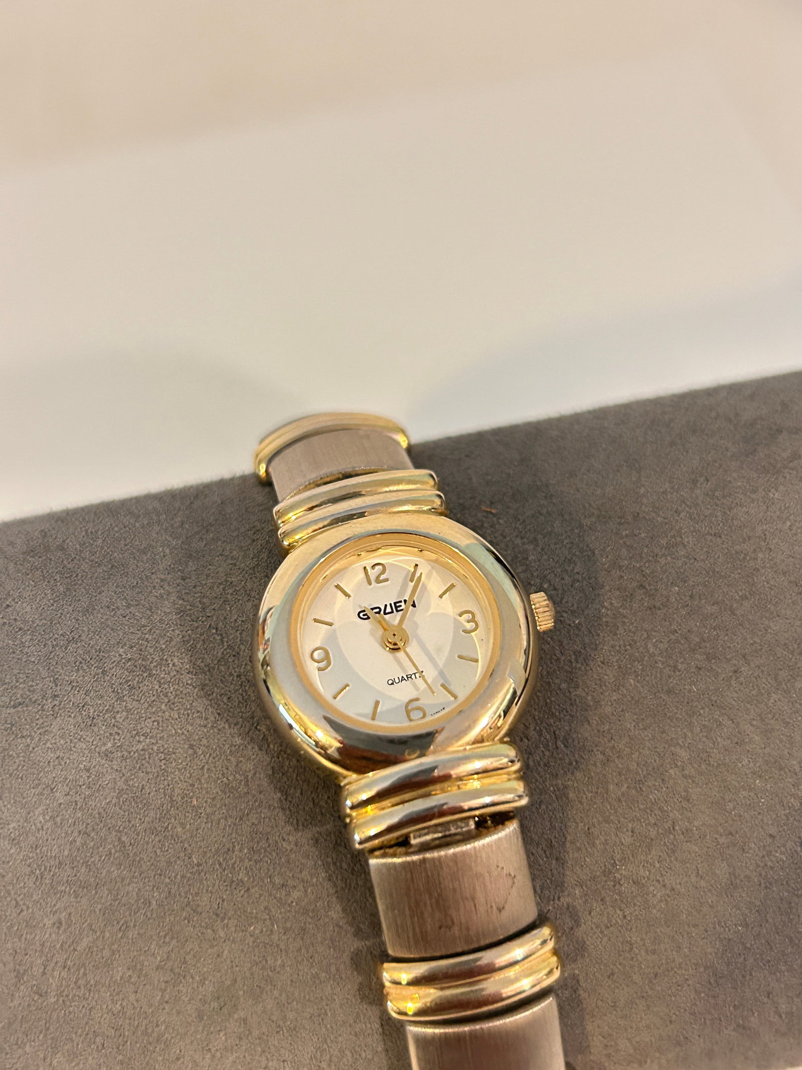Gruen Vintage Ladies Two Tone Wrist Watch 1990s working (1 of 5)