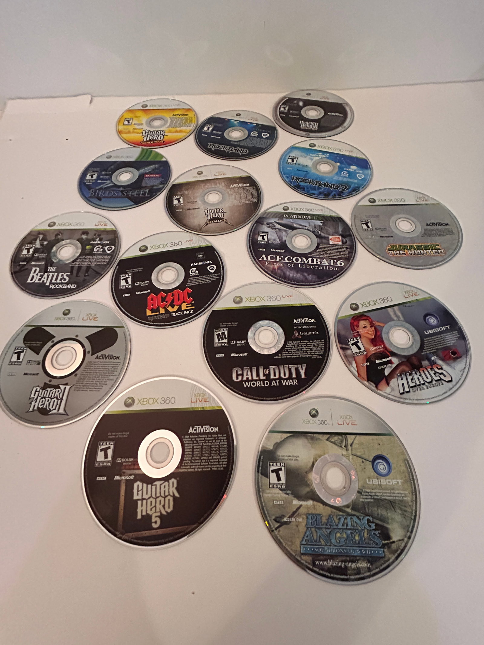 Old Lot of 15 X Box Games in holder: Old Lot of 15 X Box Games in holder Please view all photos as they are part of the description and condition of this Item, Feel free to contact me with questions or picture requests! Used Item AS IS
