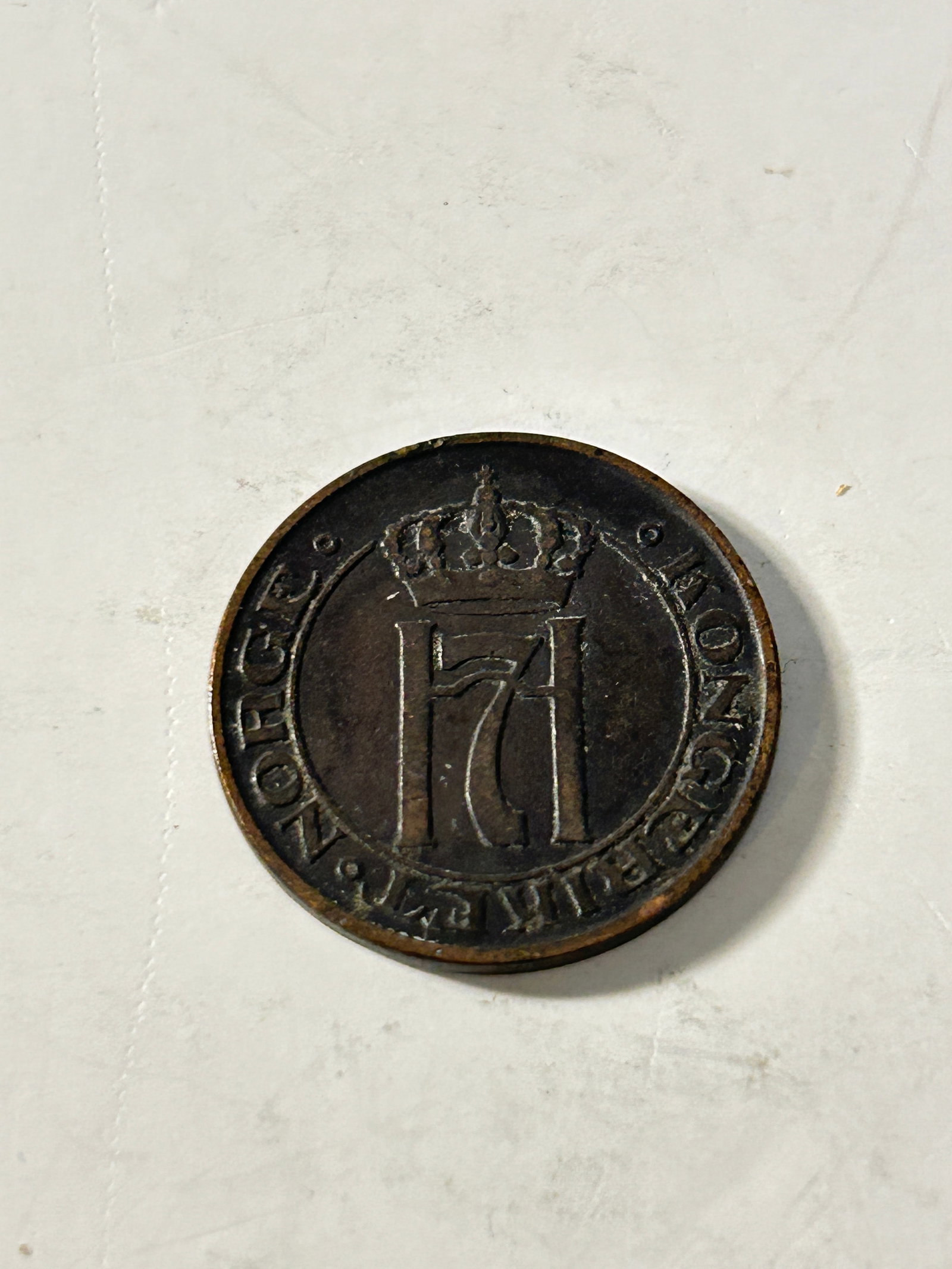 Vintage Old Coin: Vintage Old Coin
