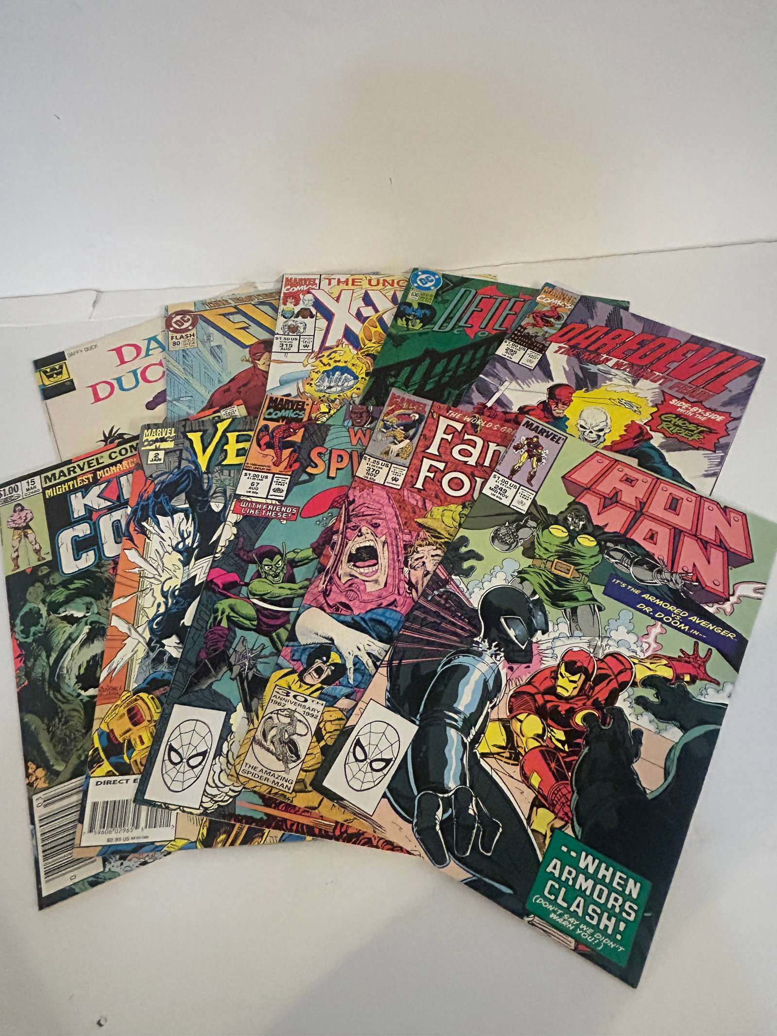 Vintage Lot of 10 Good Comic Books: Vintage Lot of 10 Good Comic Books Please view all photos as they are part of the description and condition of this Item, Feel free to contact me with questions or picture requests! Used Item AS IS