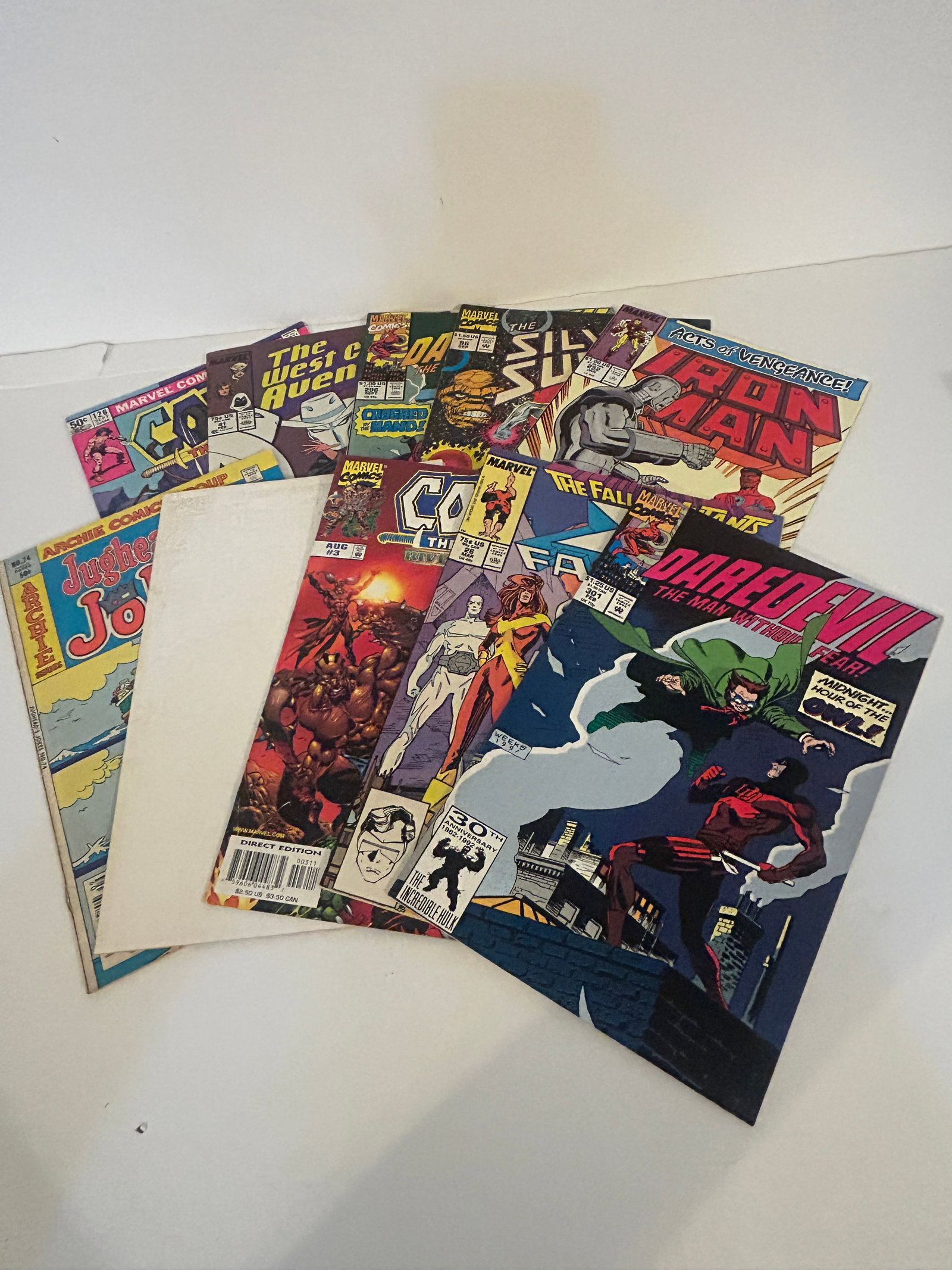Vintage Lot of 10 Good Comic Books: Vintage Lot of 10 Good Comic Books Please view all photos as they are part of the description and condition of this Item, Feel free to contact me with questions or picture requests! Used Item AS IS