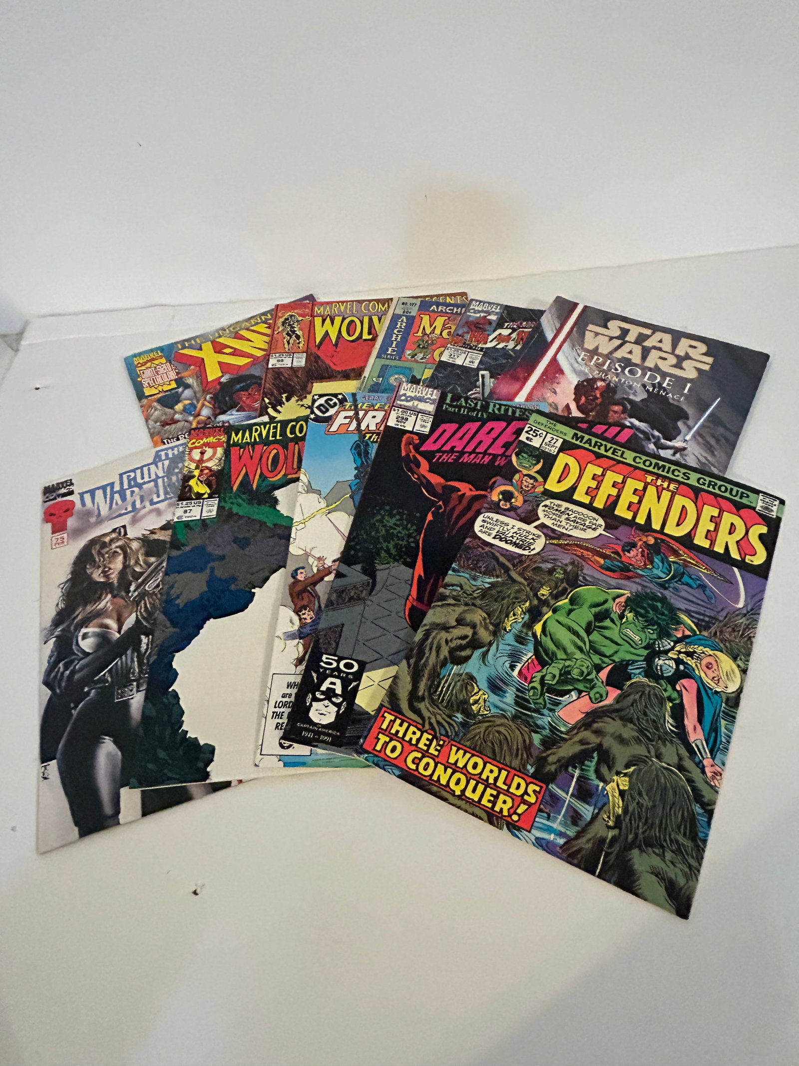 Vintage Lot of 10 Good Comics: Vintage Lot of 10 Good Comics Please view all photos as they are part of the description and condition of this Item, Feel free to contact me with questions or picture requests! Used Item AS IS