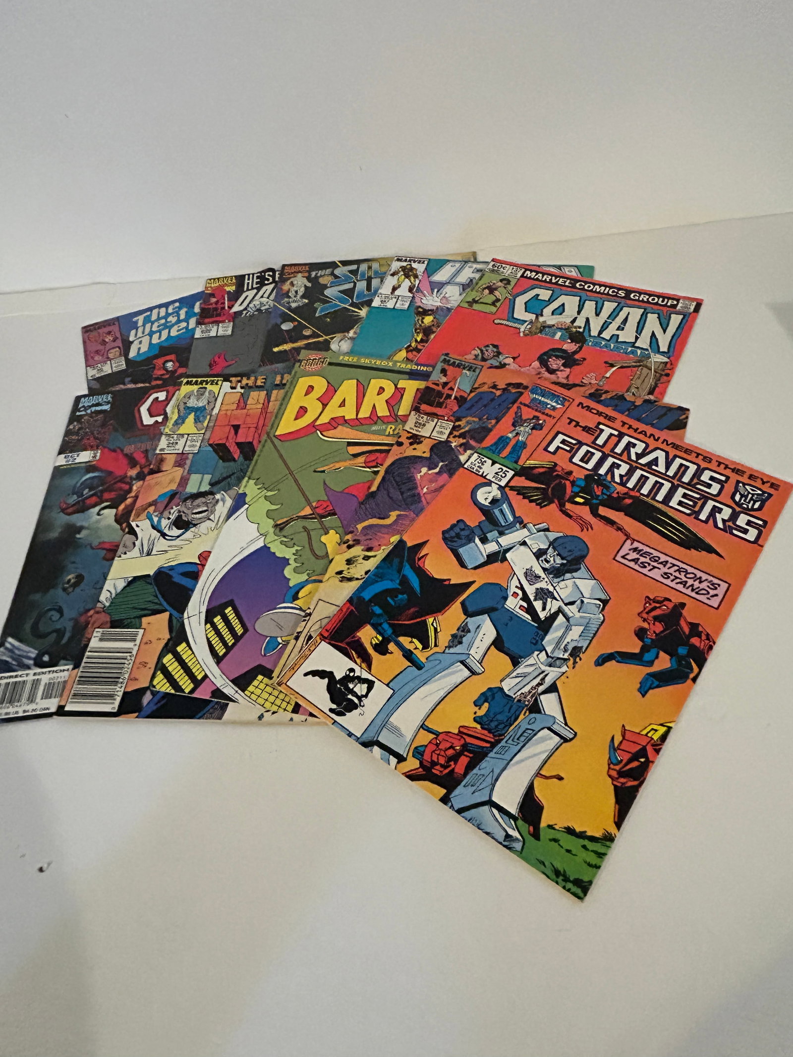 Vintage Lot of 10 Good Comics: Vintage Lot of 10 Good Comics Please view all photos as they are part of the description and condition of this Item, Feel free to contact me with questions or picture requests! Used Item AS IS