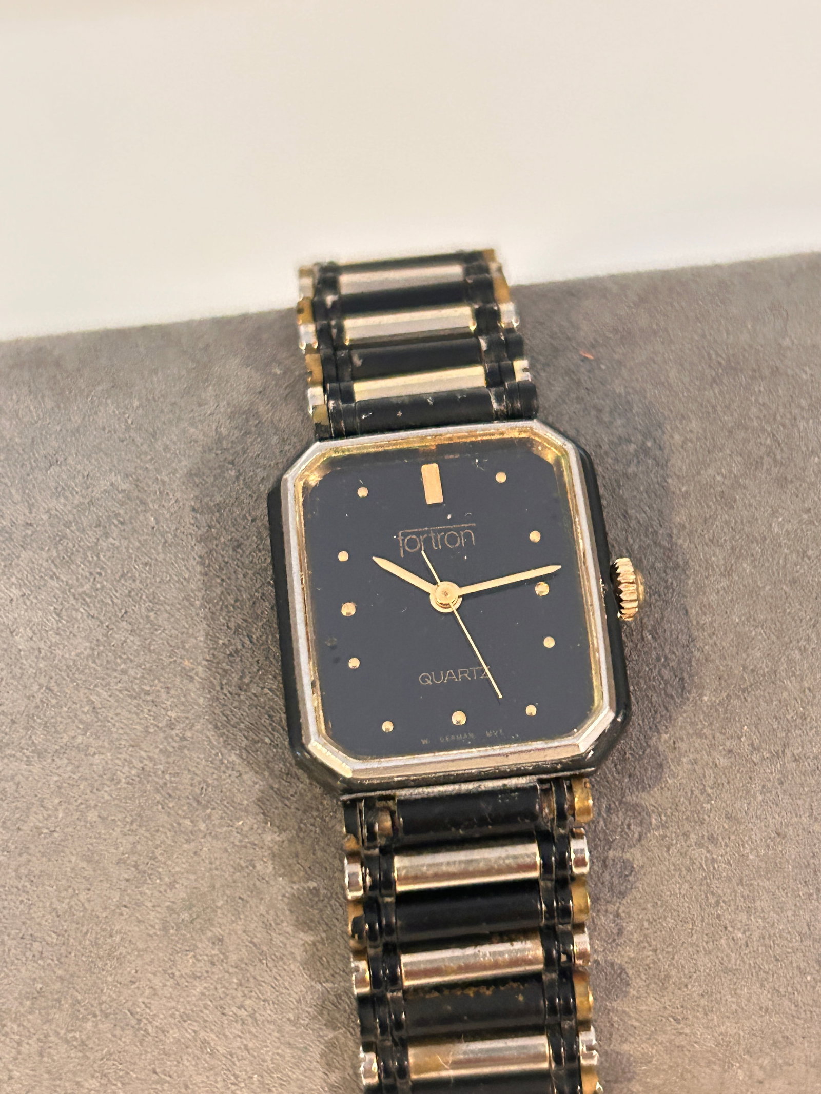 Fortron Two Tone Quartz Analog Women's Watch working light scratches (1 of 5)