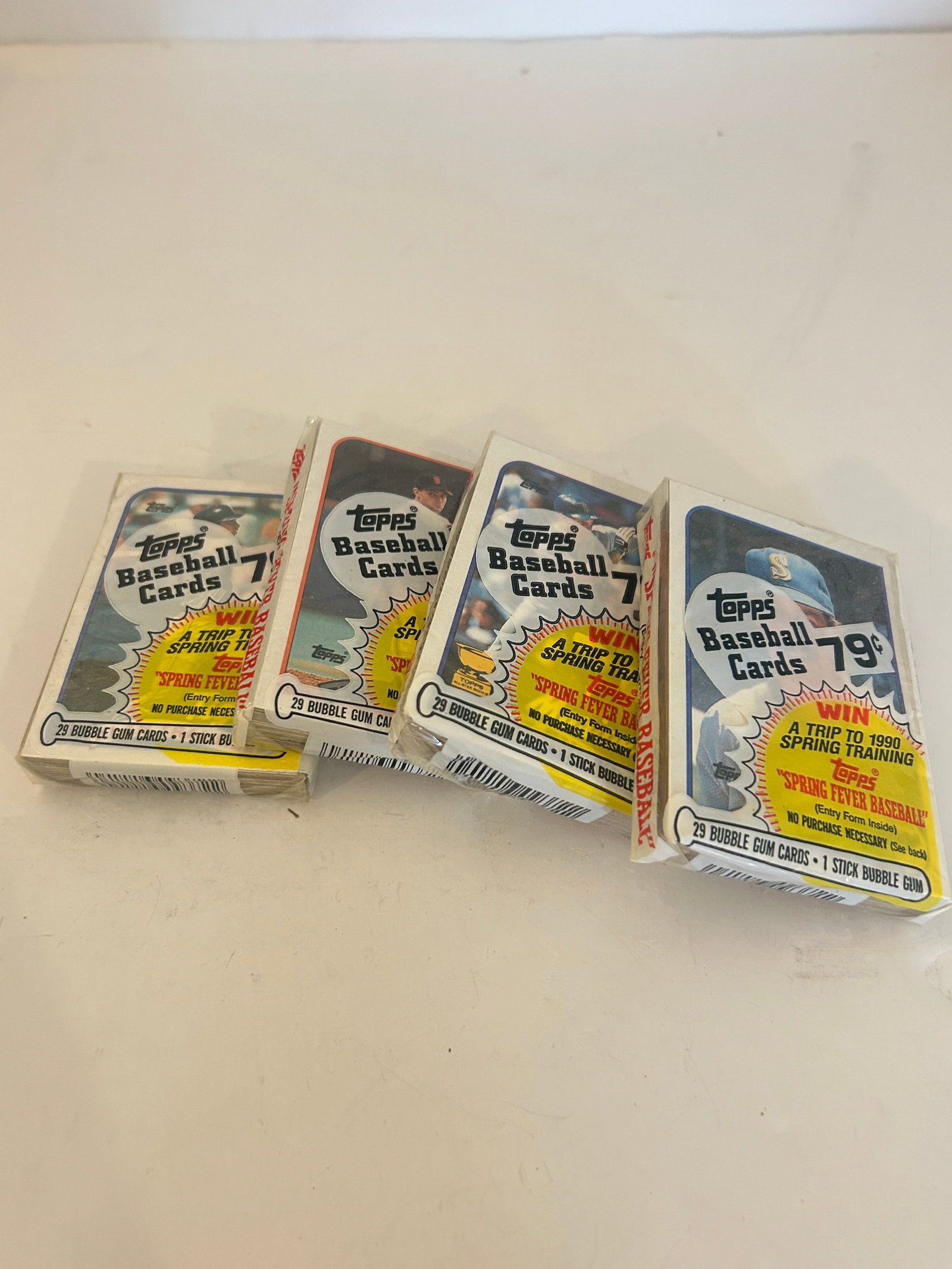 Vintage Lot of 4 1990 Topps Baseball Card Packs (1 of 3)