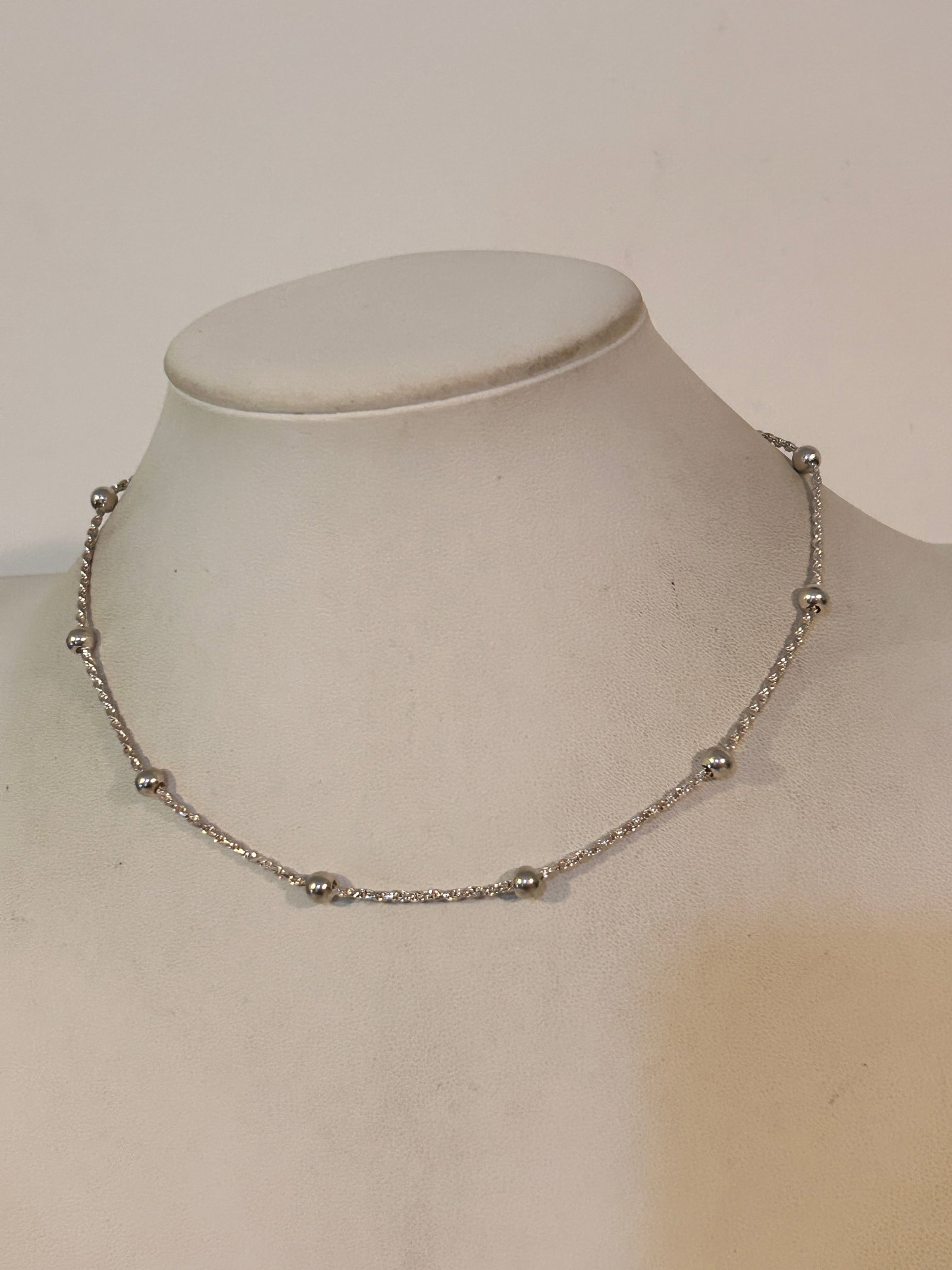 Sterling Silver Beaded Neck Chain Necklace 16": Sterling Silver Beaded Neck Chain Necklace 16" Please view all photos as they are part of the description and condition of this Item, Feel free to contact me with questions or picture requests! Used I