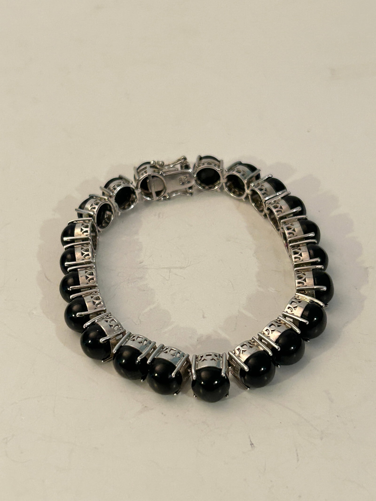 Vintage Black Star Diopside Natural Gemstone Cabochon Sterling Silver Bracelet STS 36 GRAMS 8": Vintage Black Star Diopside Natural Gemstone Cabochon Sterling Silver Bracelet STS 36 GRAMS 8" Please view all photos as they are part of the description and condition of this Item, Feel free to conta