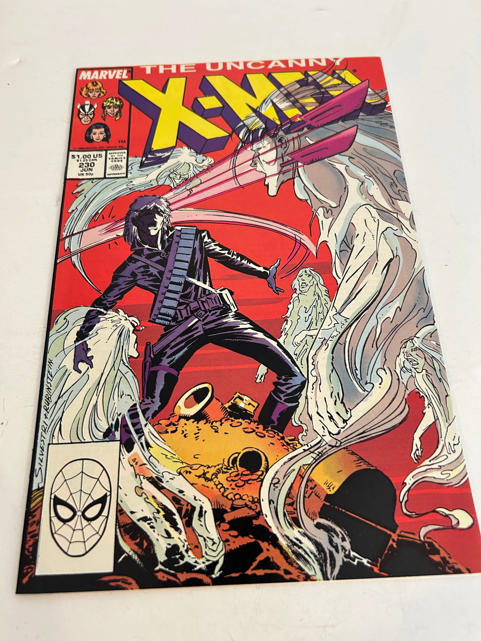 Vintage Quality Comic Book The Uncanny X-Men #230, published by Marvel Comics in June 1988.: Vintage Quality Comic Book The Uncanny X-Men #230, published by Marvel Comics in June 1988.