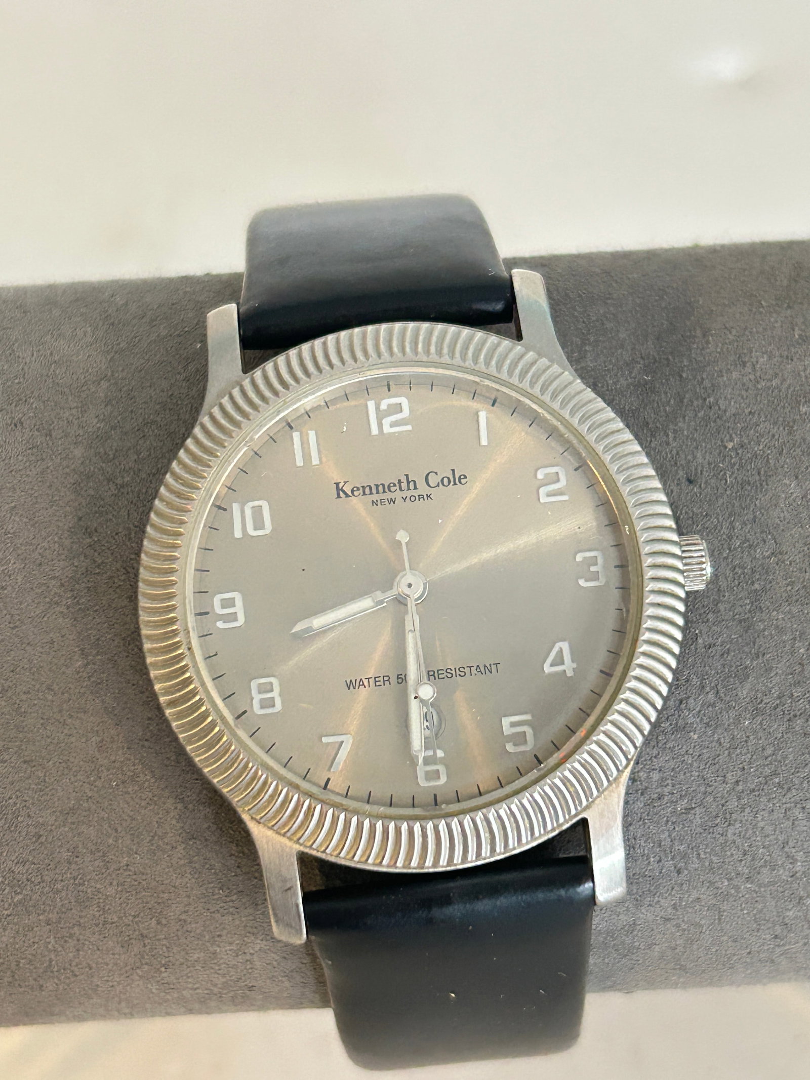 Vintage Kenneth Cole KC1109 Gunmetal Dial Stainless Steel Black Leather Strap Watch working: Vintage Kenneth Cole KC1109 Gunmetal Dial Stainless Steel Black Leather Strap Watch working Please view all photos as they are part of the description and condition of this Item, Feel free to contact 