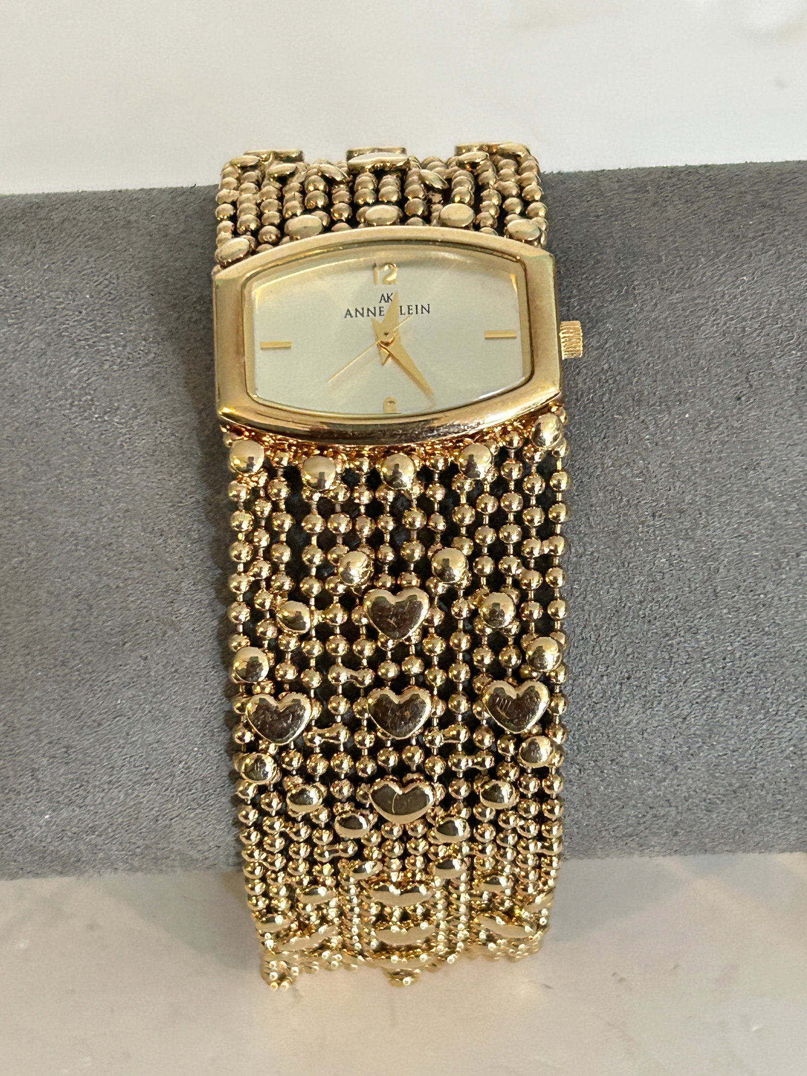 Vintage Anne Klein gold-tone multi-strand bead bracelet Watch needs bat: Vintage Anne Klein gold-tone multi-strand bead bracelet Watch needs bat Please view all photos as they are part of the description and condition of this Item, Feel free to contact me with questions or