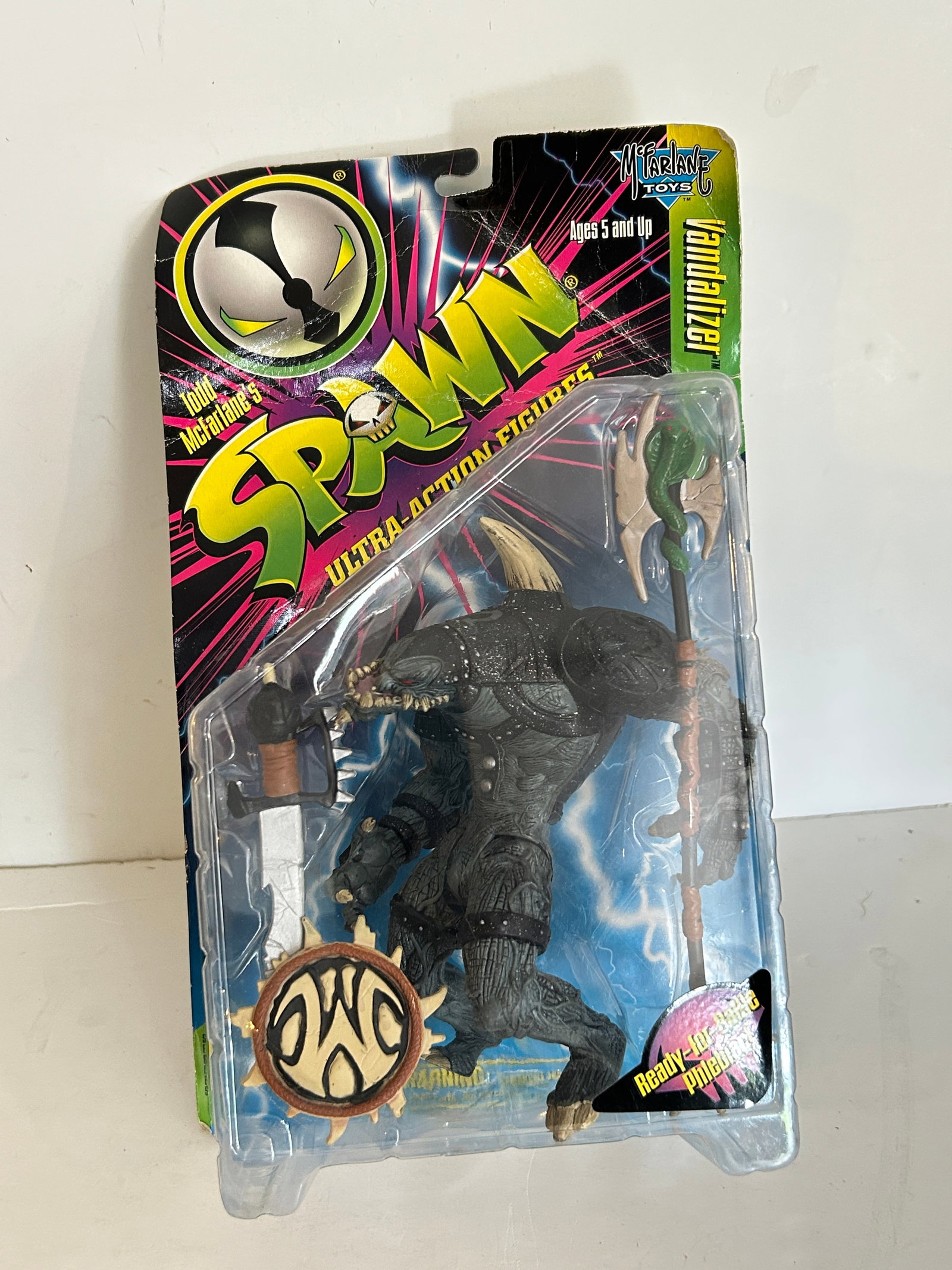1996 McFarlane Toys Spawn Series 5 Vandalizer Ultra-Action Figure: 1996 McFarlane Toys Spawn Series 5 Vandalizer Ultra-Action Figure Please view all photos as they are part of the description and condition of this Item, Feel free to contact me with questions or pictu