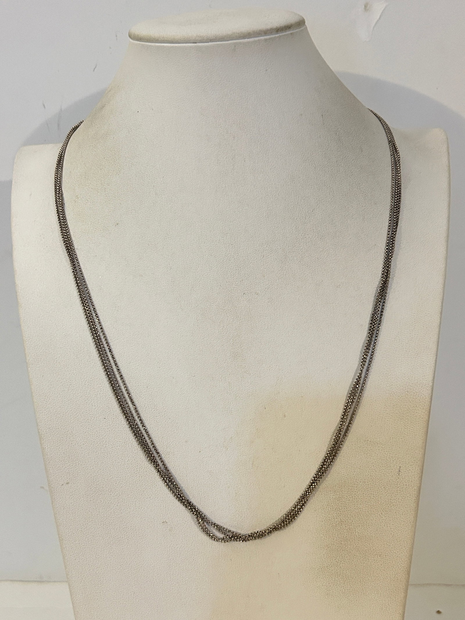 Vintage Sterling Silver Jay King DTR 4 Strand Necklace 14 grams 26": Vintage Sterling Silver Jay King DTR 4 Strand Necklace 14 grams 26" Please view all photos as they are part of the description and condition of this Item, Feel free to contact me with questions or pic