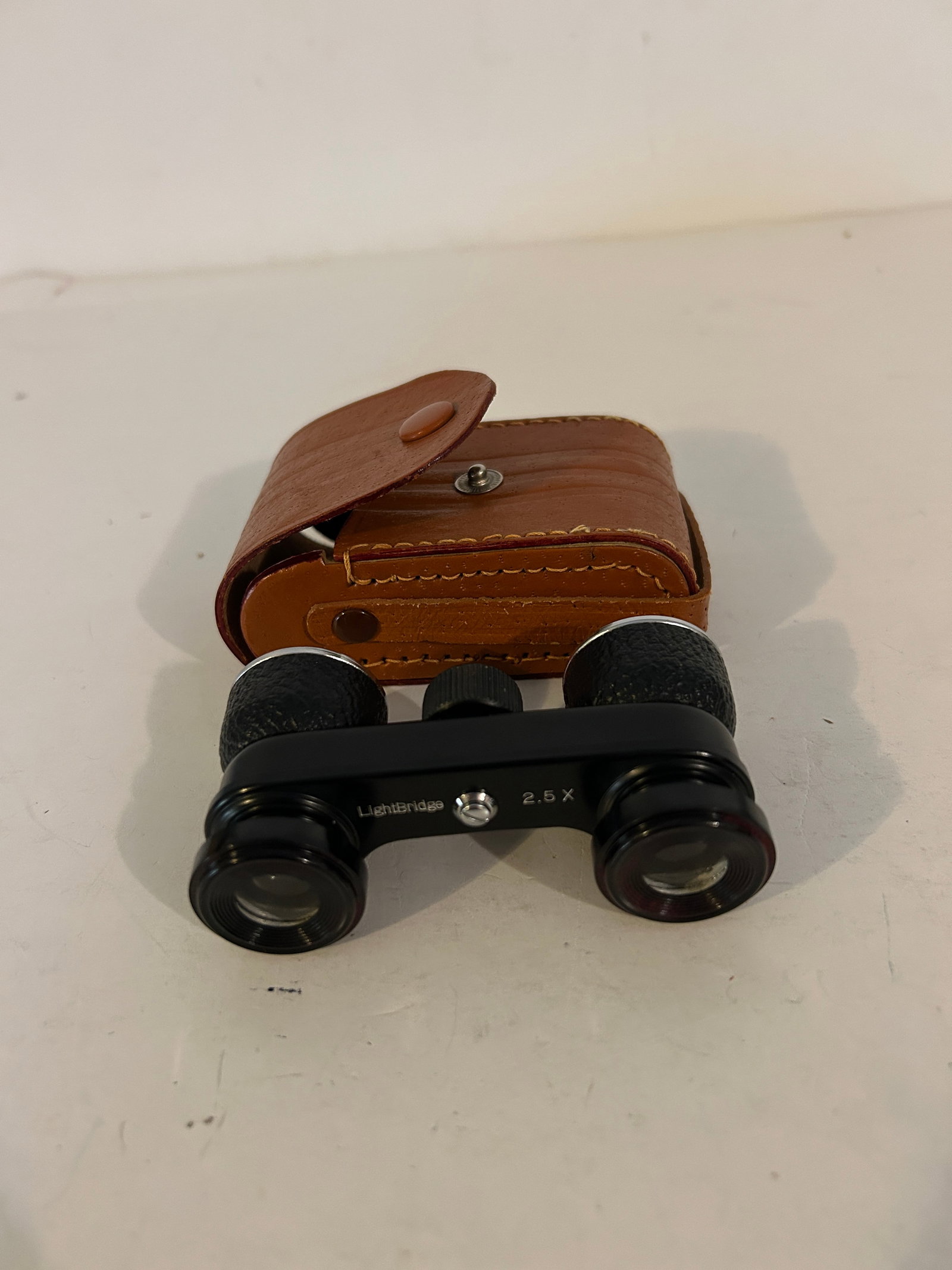 Vintage Light Bridge Compact Binoculars 2.5? w/ Case Antique: Vintage Light Bridge Compact Binoculars 2.5? w/ Case Antique Please view all photos as they are part of the description and condition of this Item, Feel free to contact me with questions or picture re