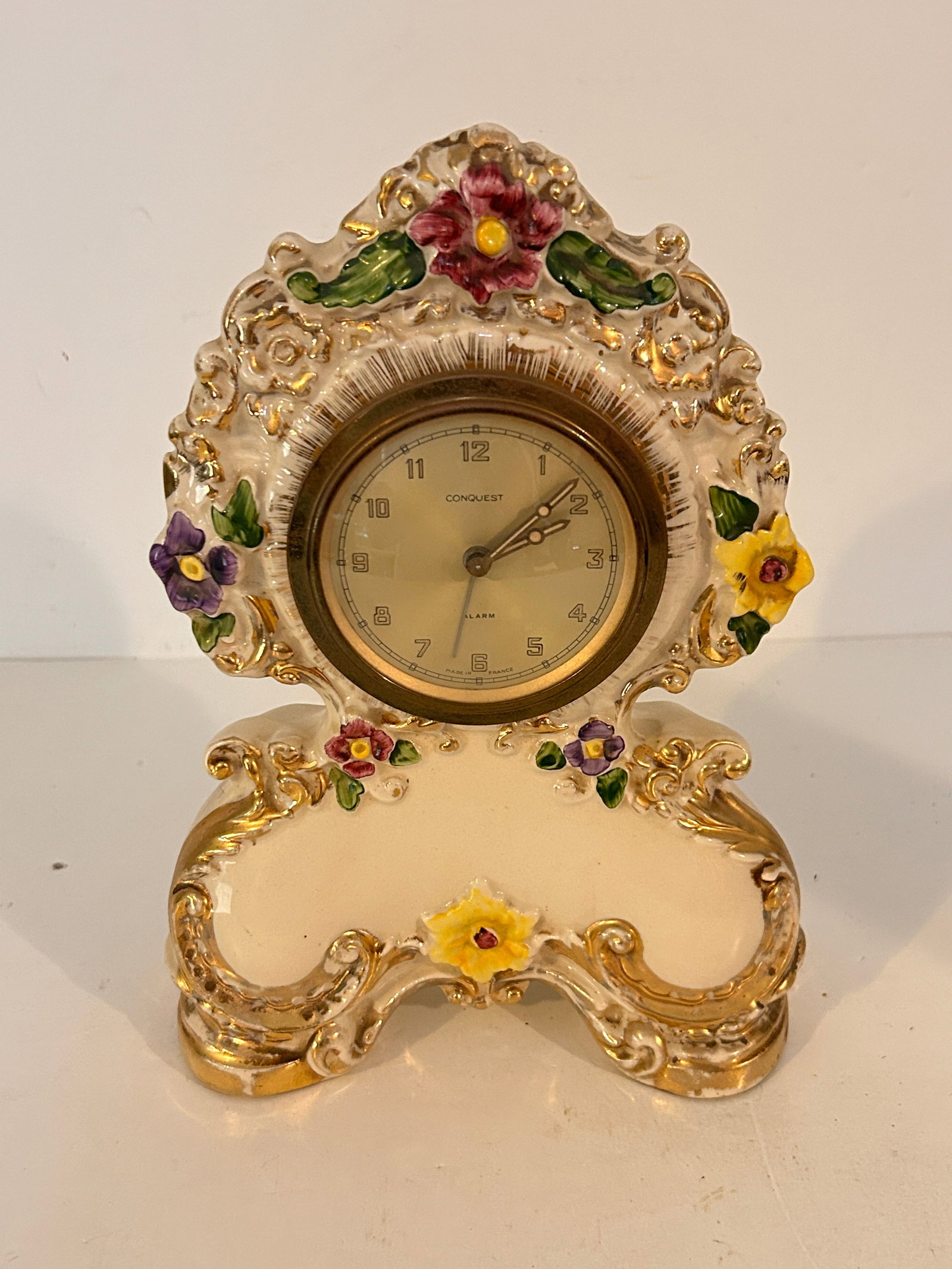 Vintage Coquest Mantle Clock 11" Cream Gold Trim untested (1 of 4)