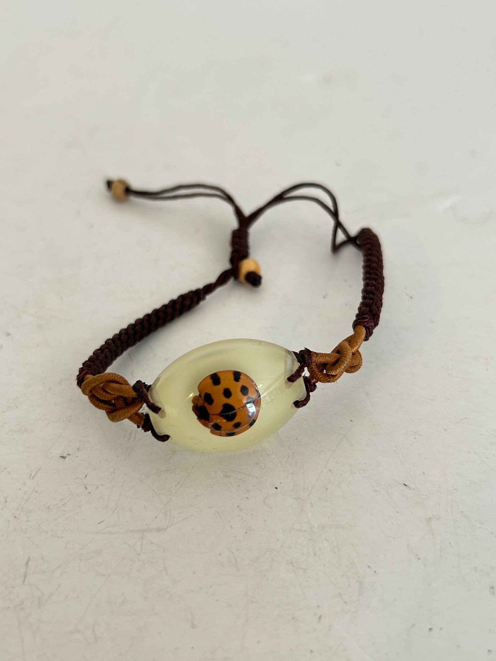 Vintage Glow-in-the-dark Lady Bug Bracelet adjustable: Vintage Glow-in-the-dark Lady Bug Bracelet adjustable Please view all photos as they are part of the description and condition of this Item, Feel free to contact me with questions or picture requests!