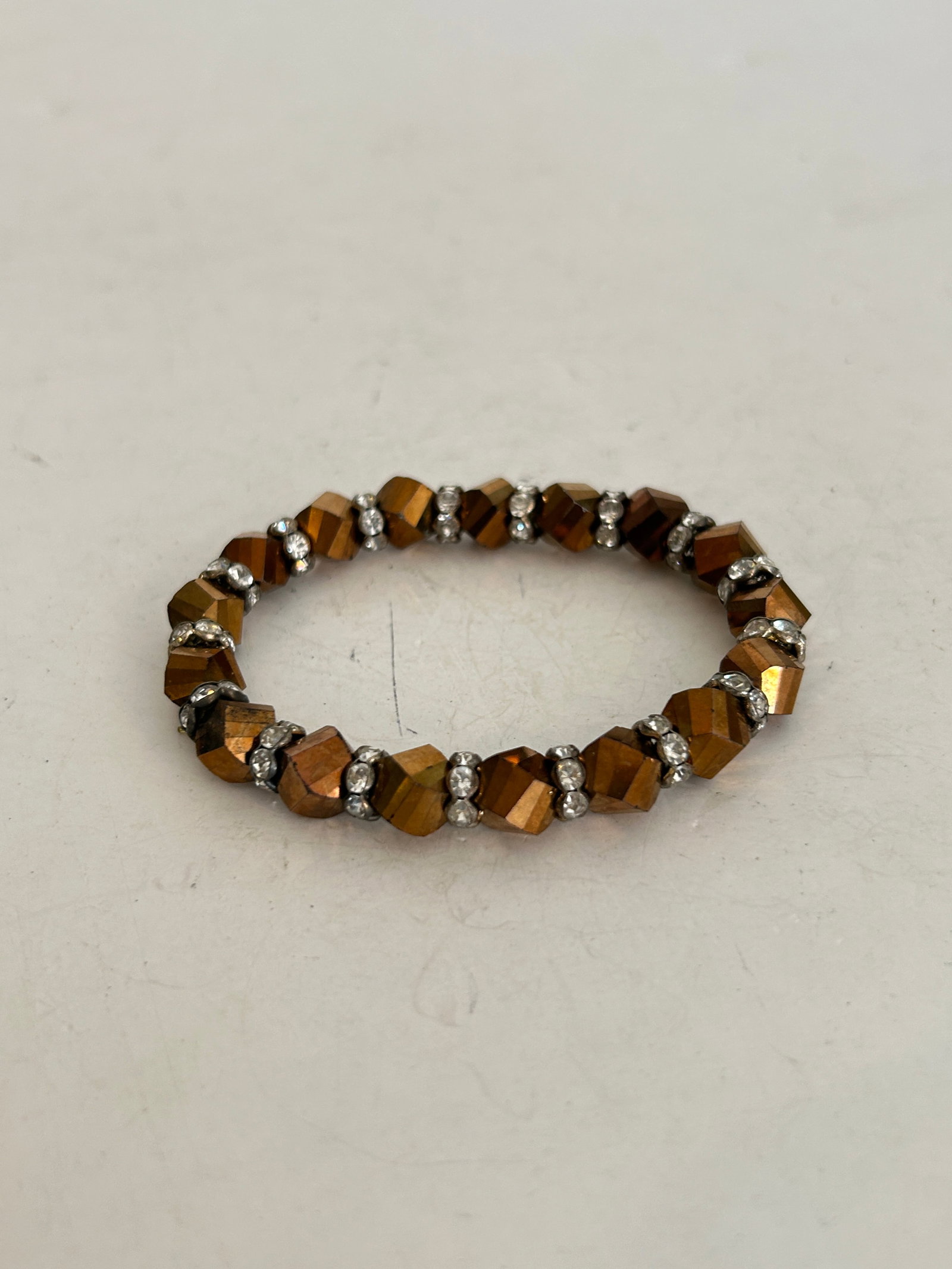 Vintage Gold Color Faceted Resin Crystal Beaded Stretch Bracelet: Vintage Gold Color Faceted Resin Crystal Beaded Stretch Bracelet Please view all photos as they are part of the description and condition of this Item, Feel free to contact me with questions or pictur