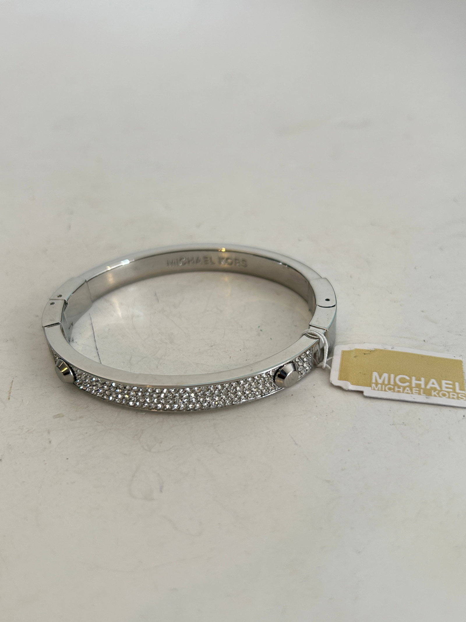 Vintage Michael Kors Silver-Tone Astor Stud Bracelet New 7": Vintage Michael Kors Silver-Tone Astor Stud Bracelet New 7" Please view all photos as they are part of the description and condition of this Item, Feel free to contact me with questions or picture req