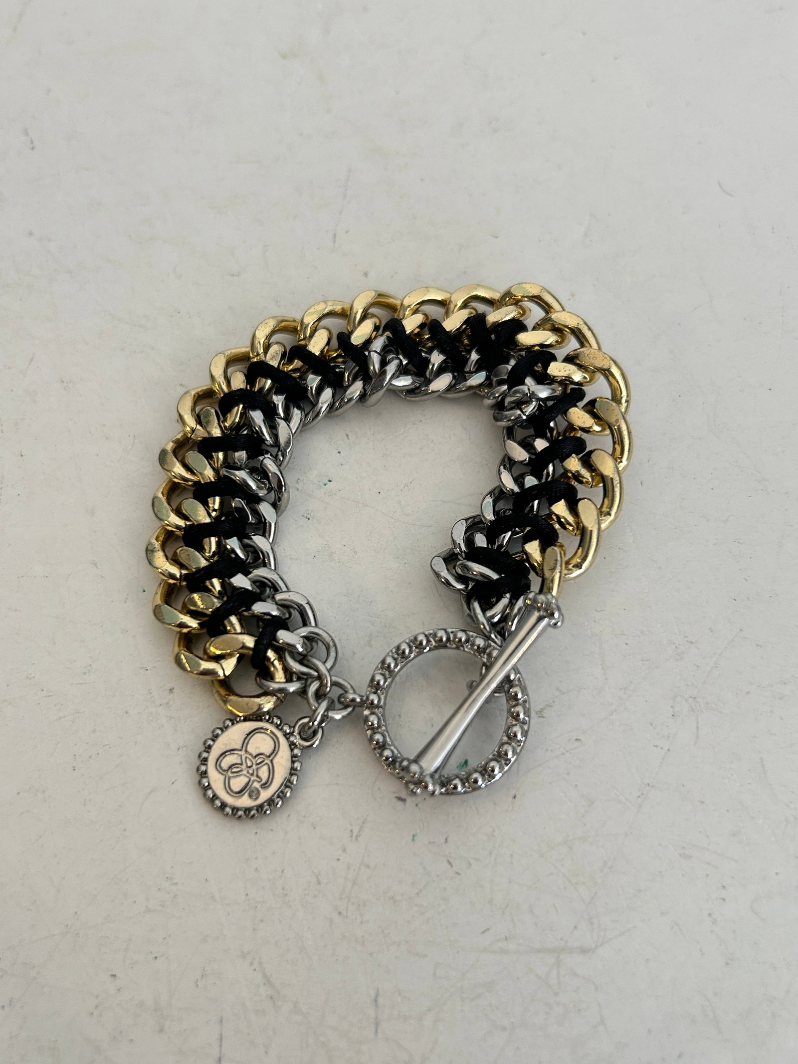Vintage mixed-metal Tennis Bracelet 7": Vintage mixed-metal Tennis Bracelet 7" Please view all photos as they are part of the description and condition of this Item, Feel free to contact me with questions or picture requests! Used Item AS I
