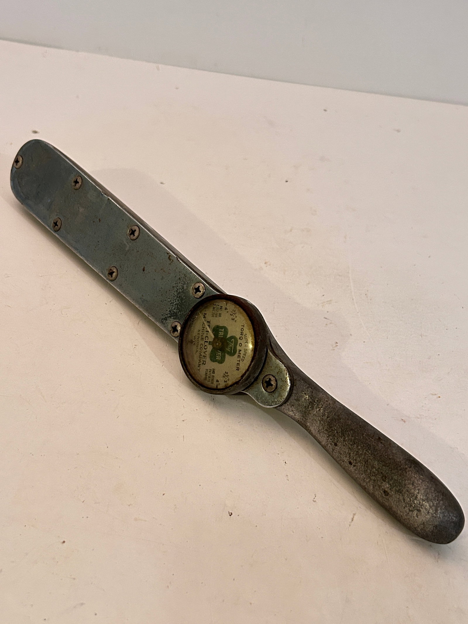 Vintage tri clover wrench: Vintage tri clover wrench Please view all photos as they are part of the description and condition of this Item, Feel free to contact me with questions or picture requests! Used Item AS IS