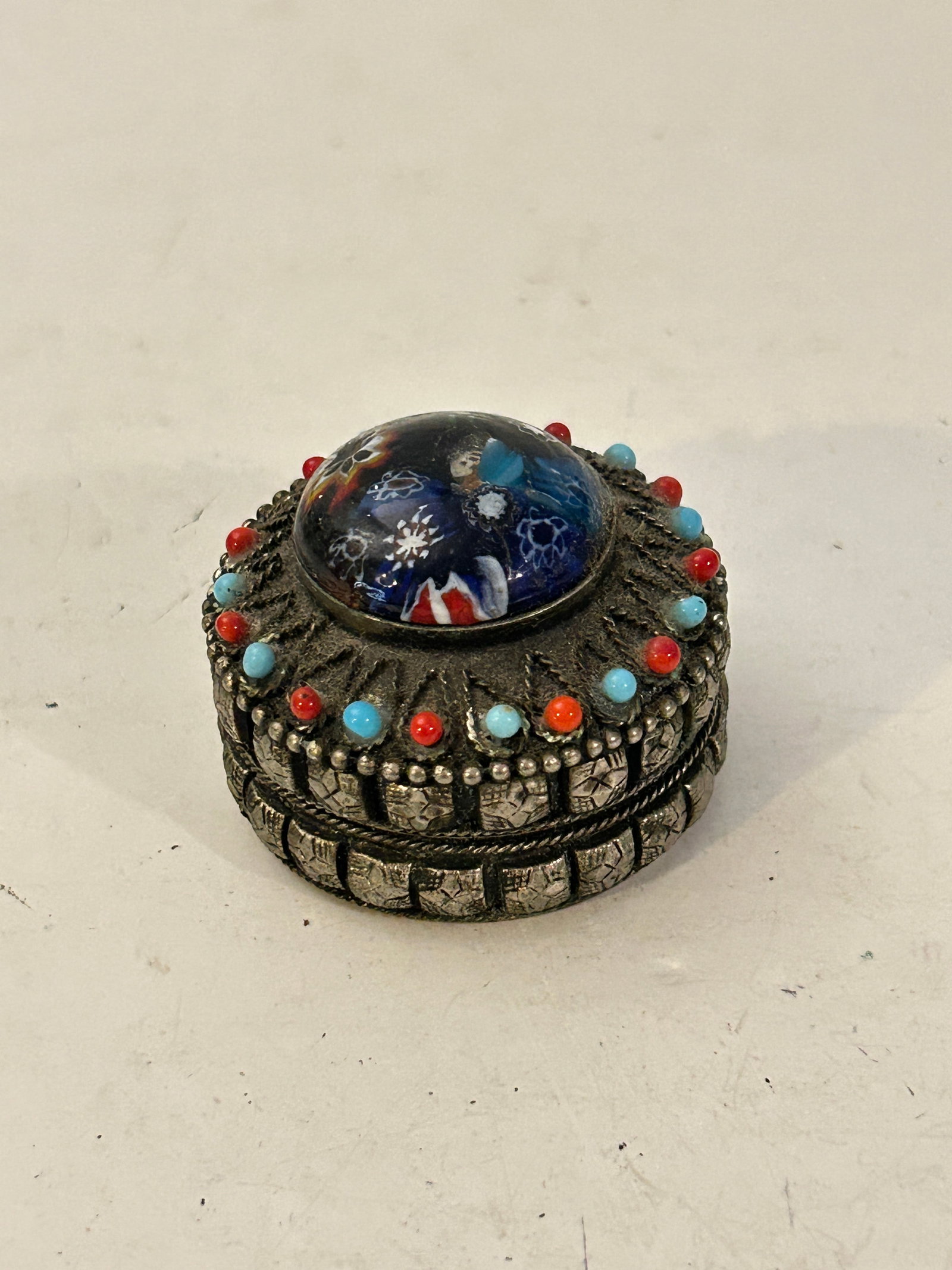 Vintage Metal Small Round Pill Box Trinket Murano 2": Vintage Metal Small Round Pill Box Trinket Murano 2" Please view all photos as they are part of the description and condition of this Item, Feel free to contact me with questions or picture requests! 