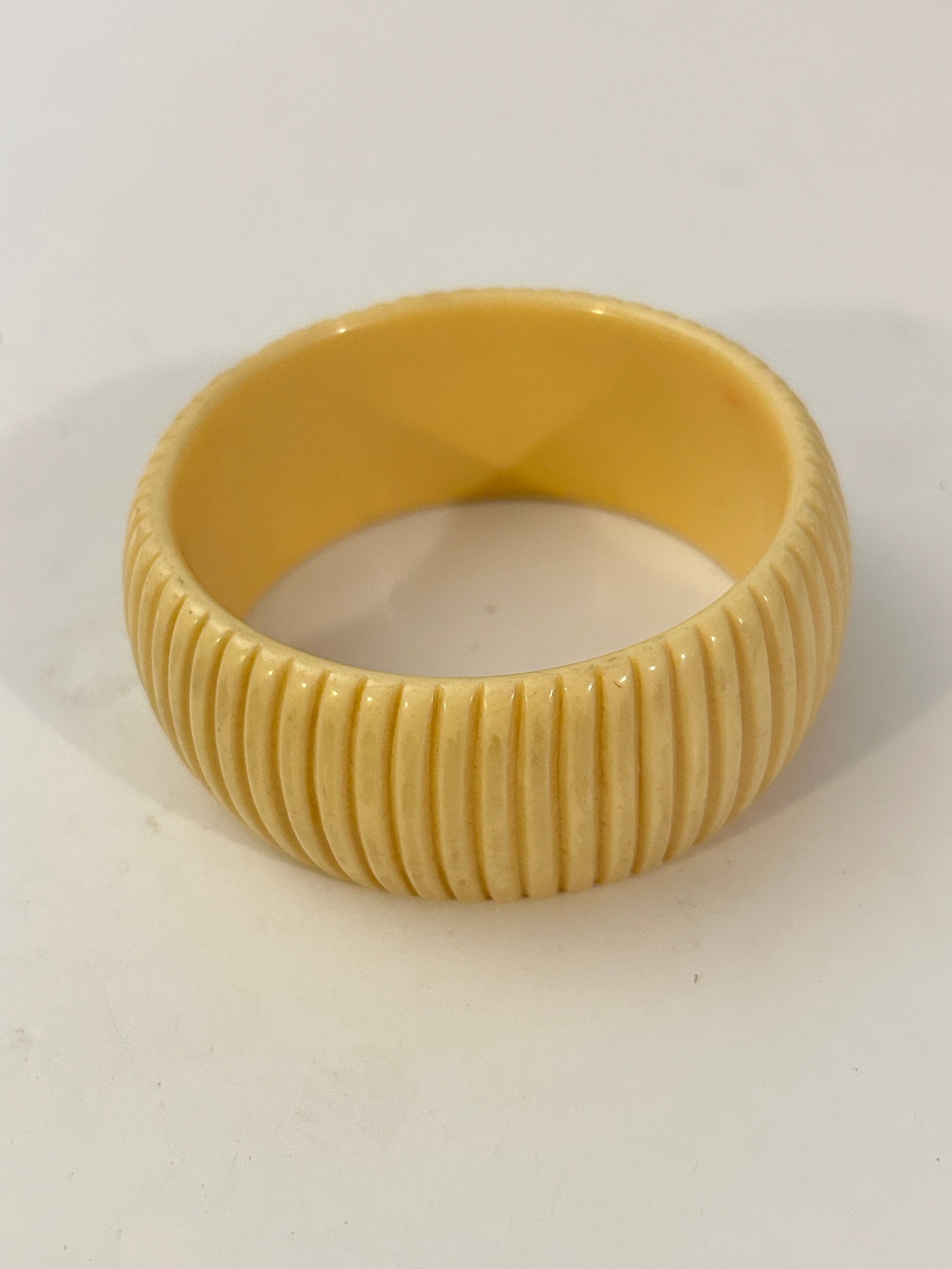 Vintage Old Bracelet 7": Vintage Old Bracelet 7" Please view all photos as they are part of the description and condition of this Item, Feel free to contact me with questions or picture requests! Used Item AS IS