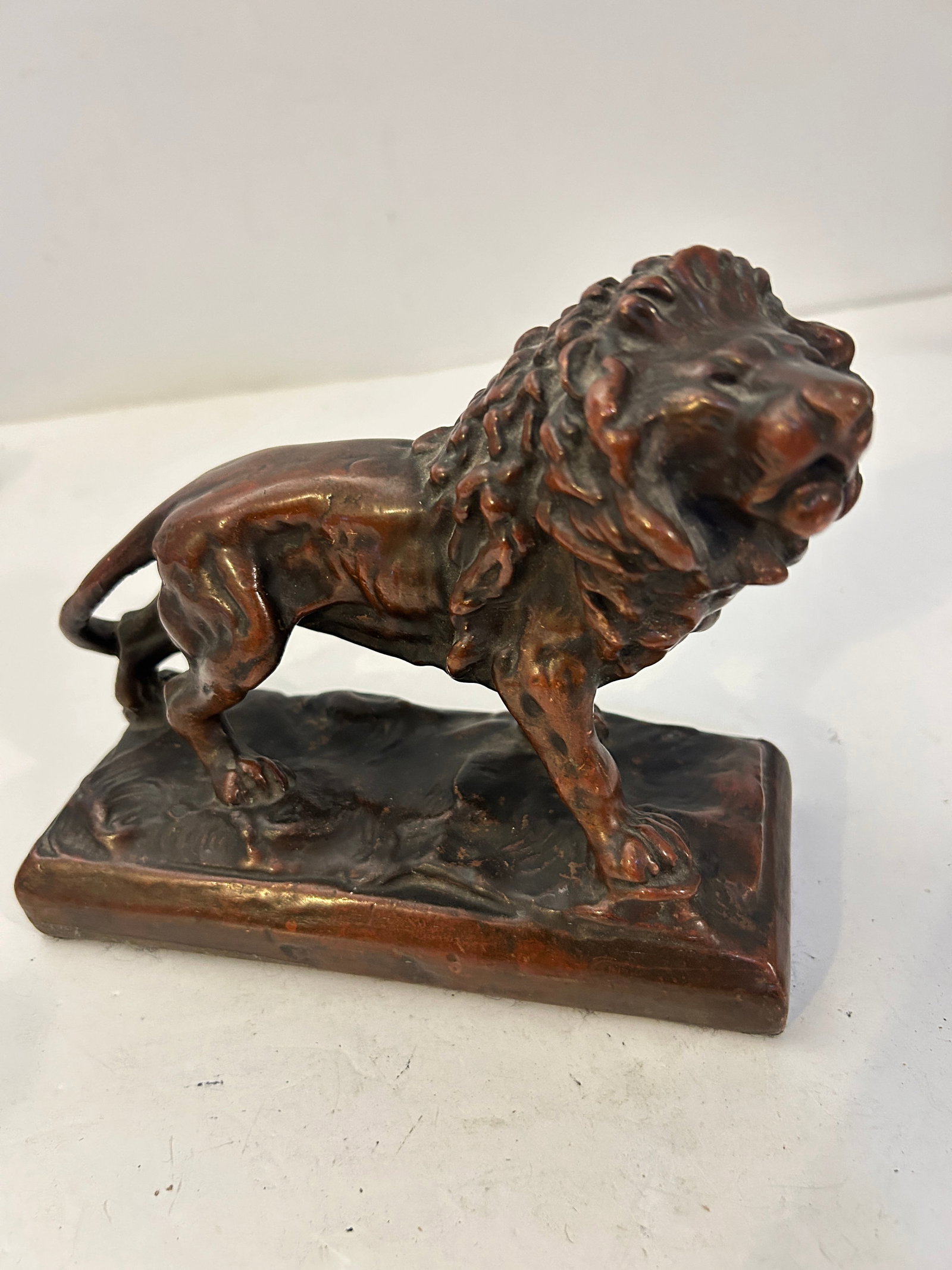 Bronze Lion Sculpture french Detailed Casting Paper weight 8" (1 of 5)