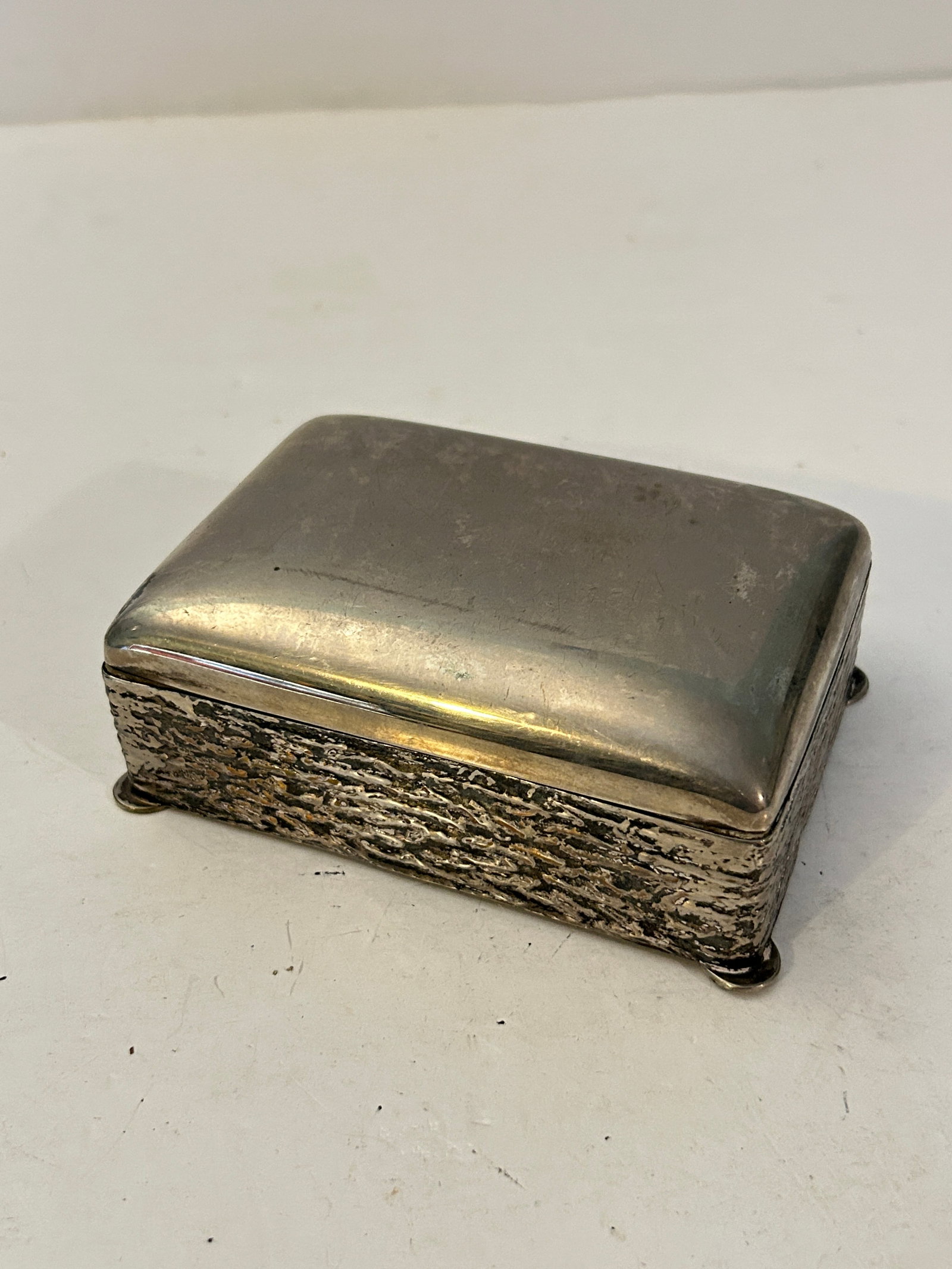 Vintage Silver Plated Repousse Cigarette Trinket Box 5 x 3 1/2": Vintage Silver Plated Repousse Cigarette Trinket Box 5 x 3 1/2" Please view all photos as they are part of the description and condition of this Item, Feel free to contact me with questions or picture