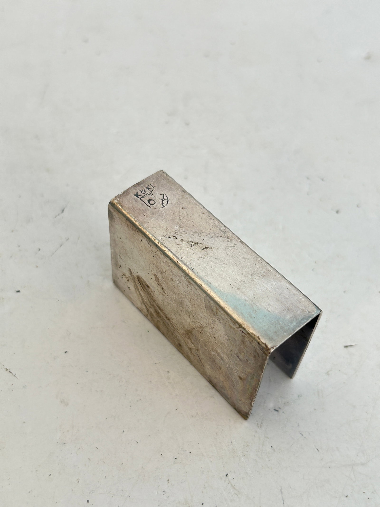 vintage silver matchbox cover or match safe engraved design: vintage silver matchbox cover or match safe engraved design Please view all photos as they are part of the description and condition of this Item, Feel free to contact me with questions or picture req