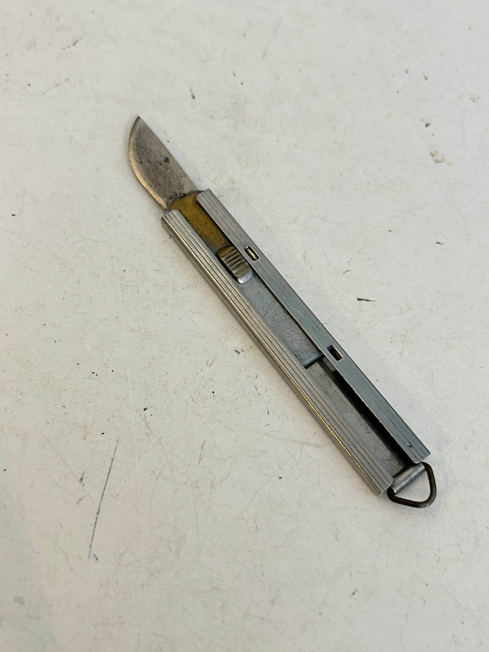 Vintage CRESCENT U.S.A., Slide Lock Blade Pocket Knife Utility Tool: Vintage CRESCENT U.S.A., Slide Lock Blade Pocket Knife Utility Tool Please view all photos as they are part of the description and condition of this Item, Feel free to contact me with questions or pic