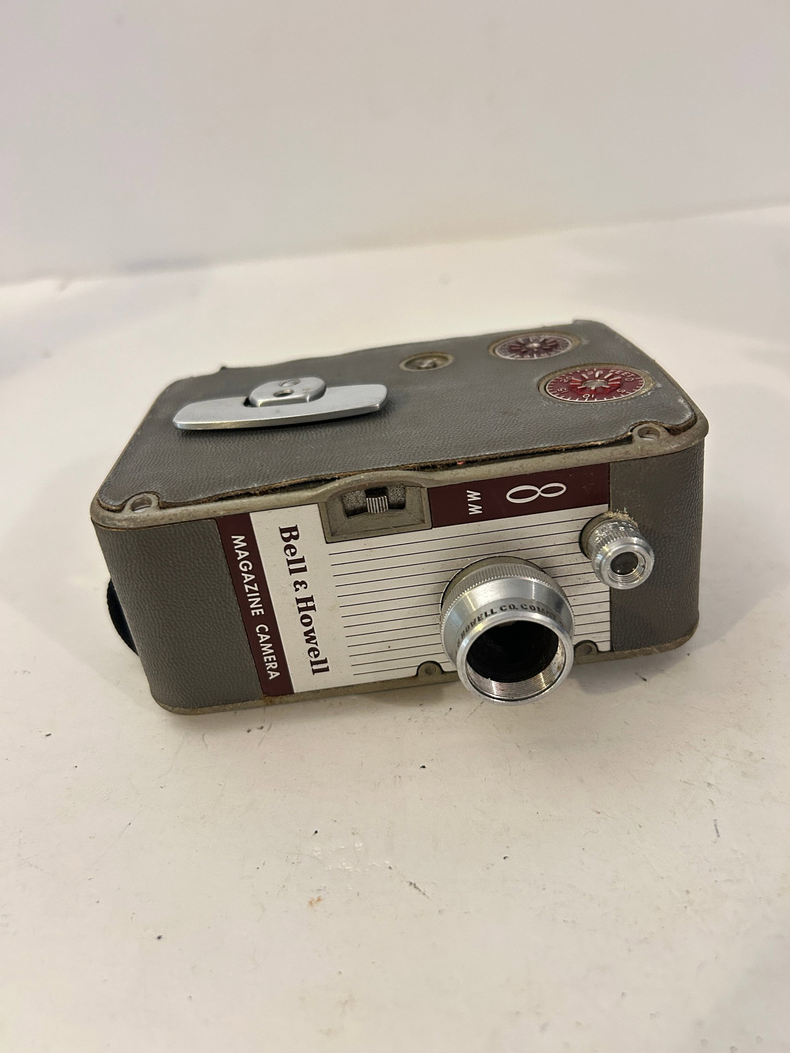 BELL & HOWELL 172 Magazine Vintage Movie Camera (1 of 3)