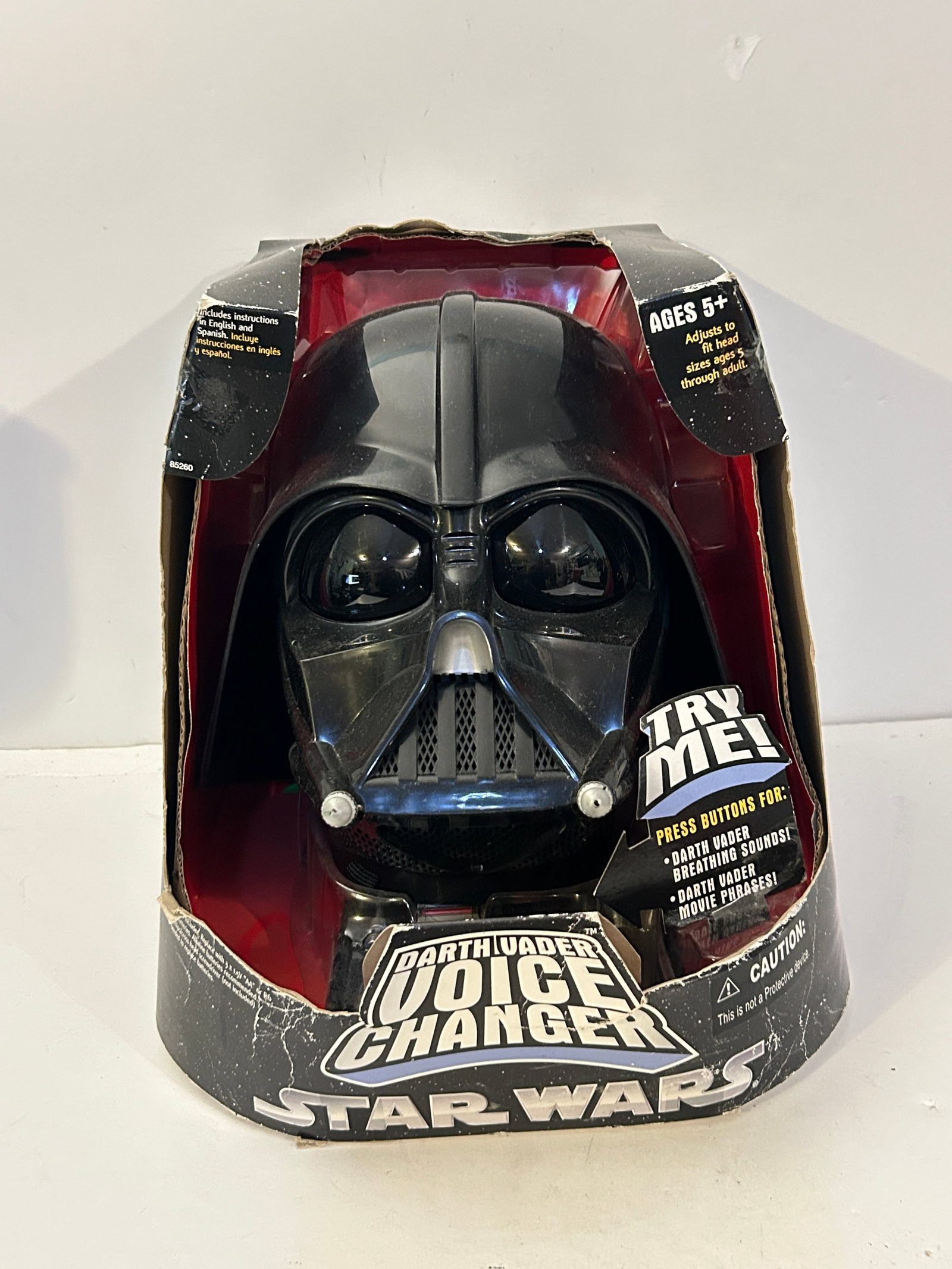 Vintage 2004 Hasbro Star Wars Darth Vader Voice Changer Helmet NEW SEALED: Vintage 2004 Hasbro Star Wars Darth Vader Voice Changer Helmet NEW SEALED Please view all photos as they are part of the description and condition of this Item, Feel free to contact me with questions 