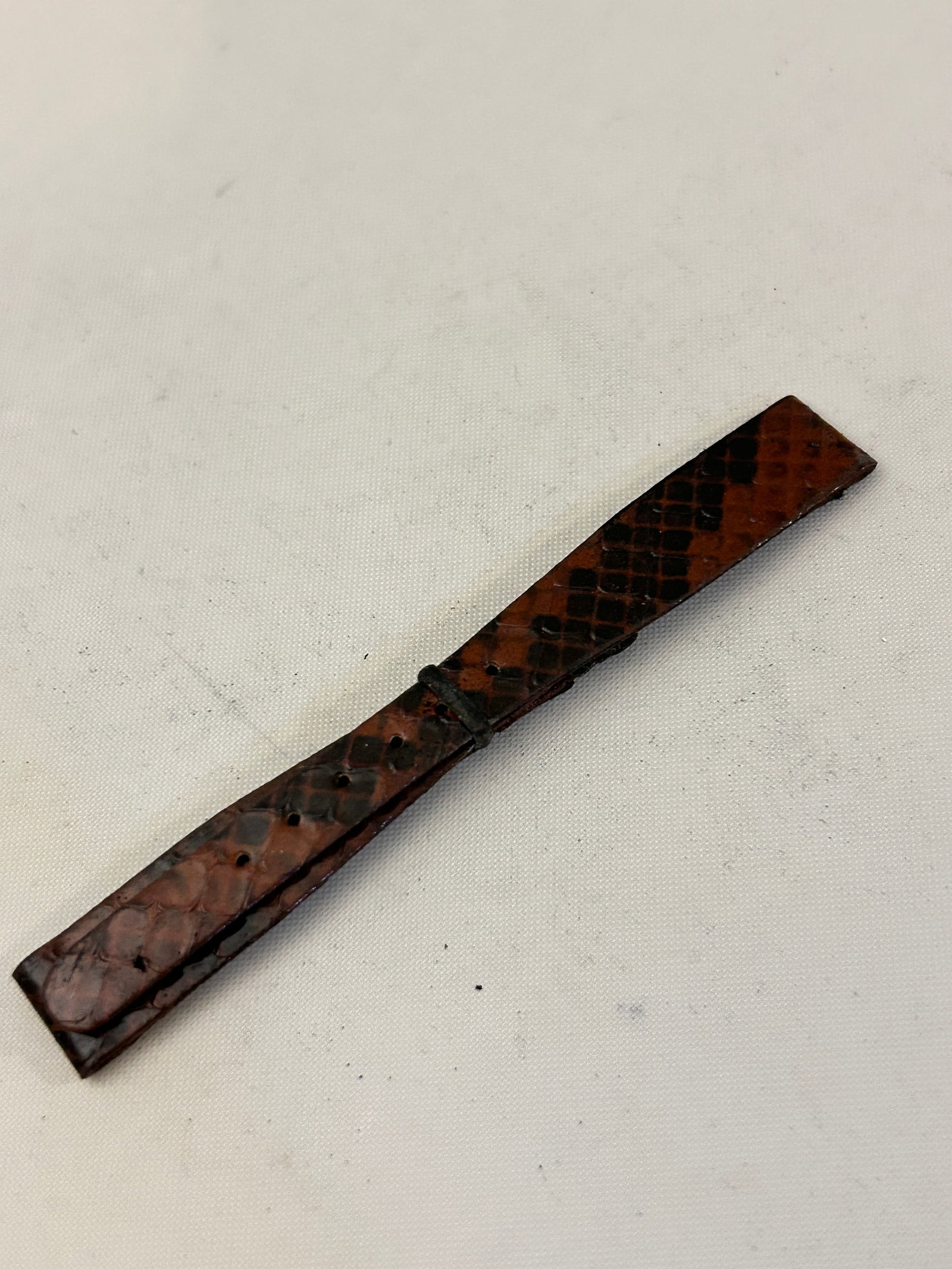Genuine Snake Skin Watch Strap Band 13mm: Genuine Snake Skin Watch Strap Band 13mm Please view all photos as they are part of the description and condition of this Item, Feel free to contact me with questions or picture requests! Used Item AS