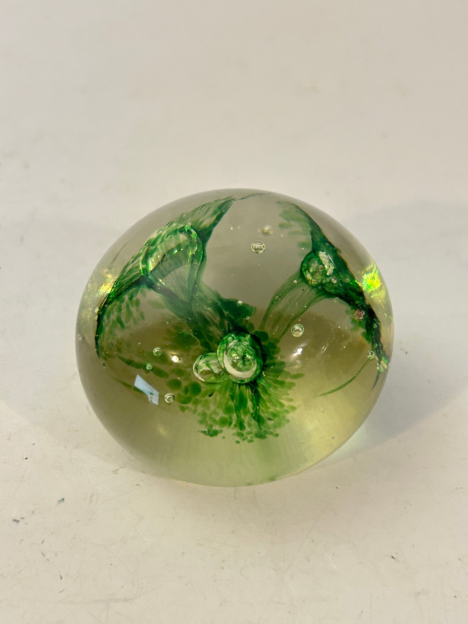 Vintage Millefiori Murano Art Glass Paperweight 2 3/4": Vintage Millefiori Murano Art Glass Paperweight 2 3/4" Please view all photos as they are part of the description and condition of this Item, Feel free to contact me with questions or picture requests