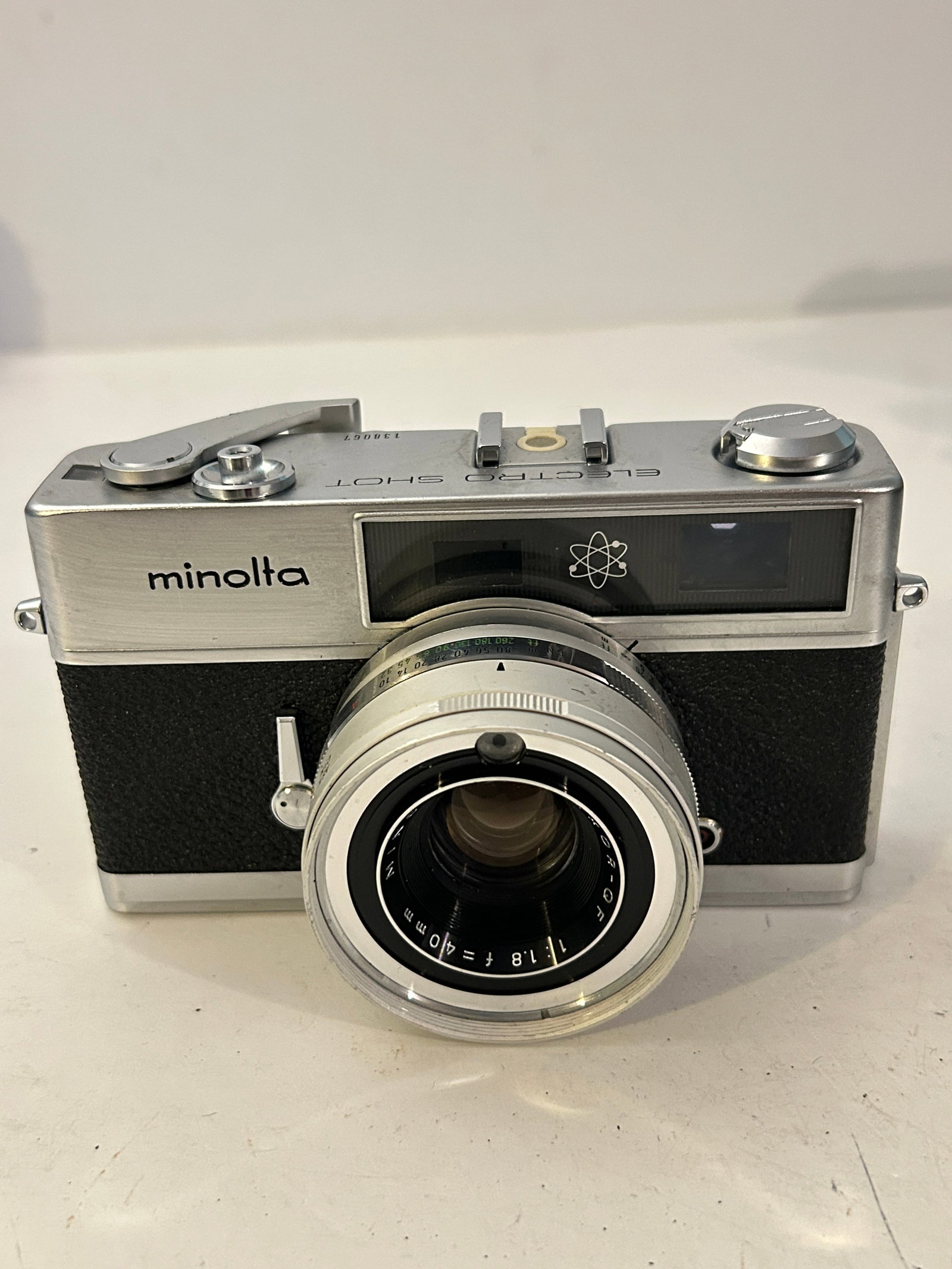 Minolta Electro Shot Rangefinder Camera W/ 40mm 1.8 Rokkor (1 of 5)