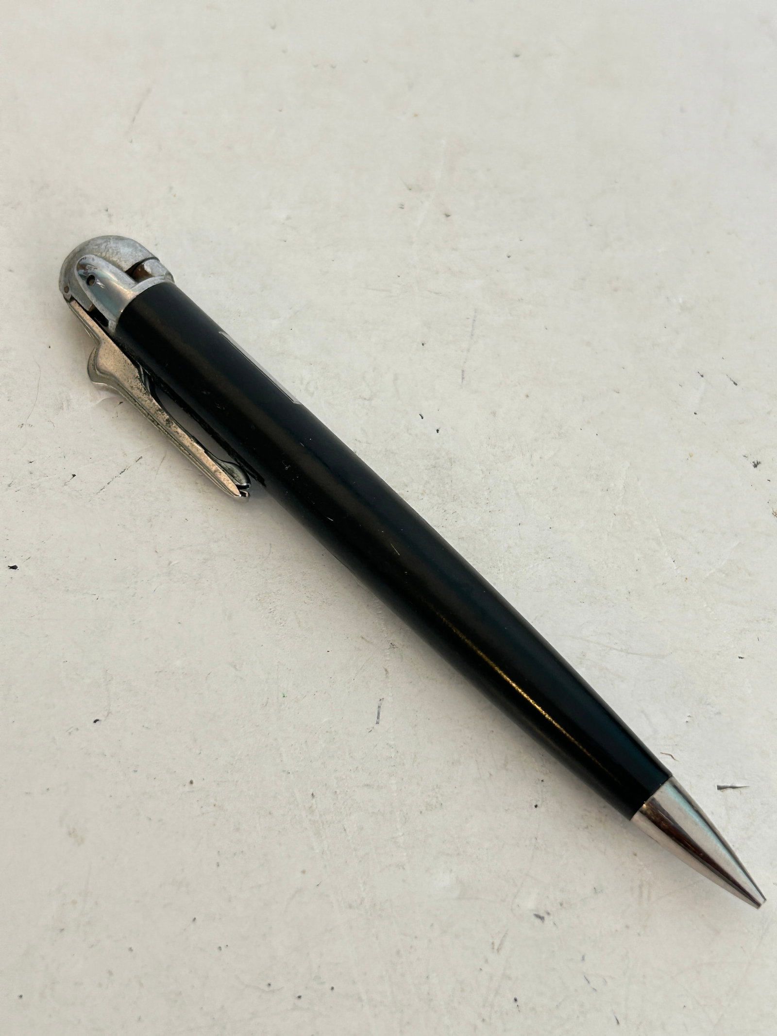 Vintage Ronson Petrol and flint Pencil Lighter made in England needs flint (1 of 6)