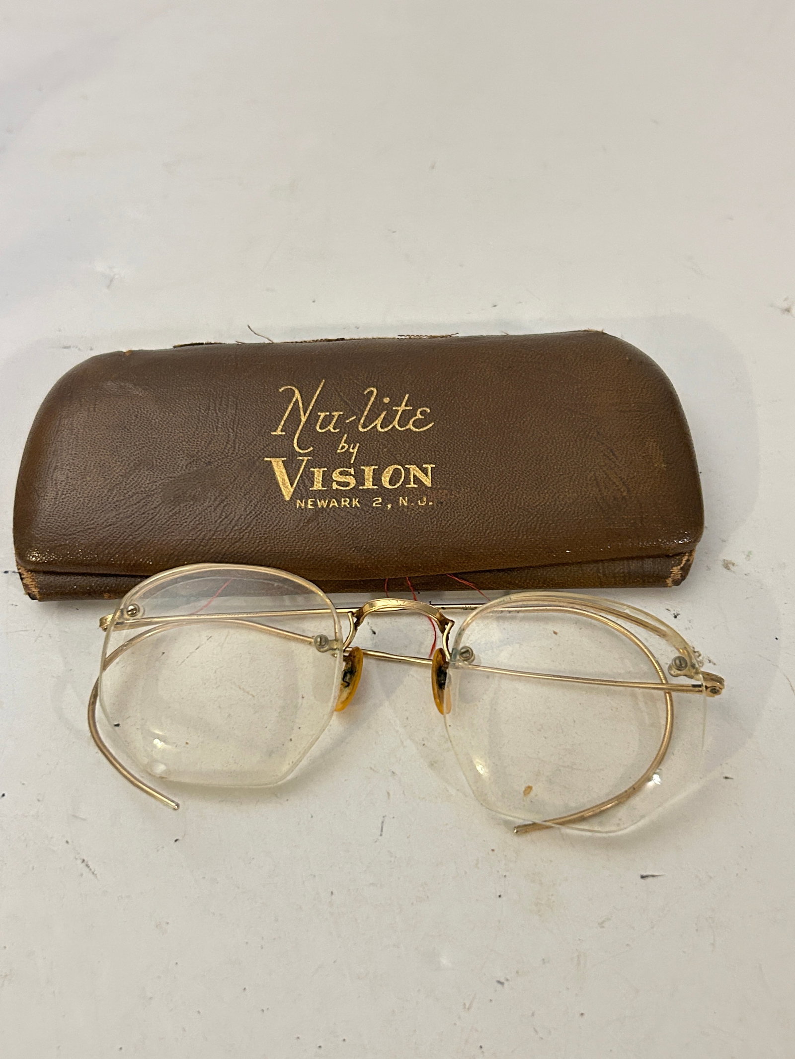 vintage gold-filled semi-rimless eyeglasses with clear lenses brown leather case (1 of 4)