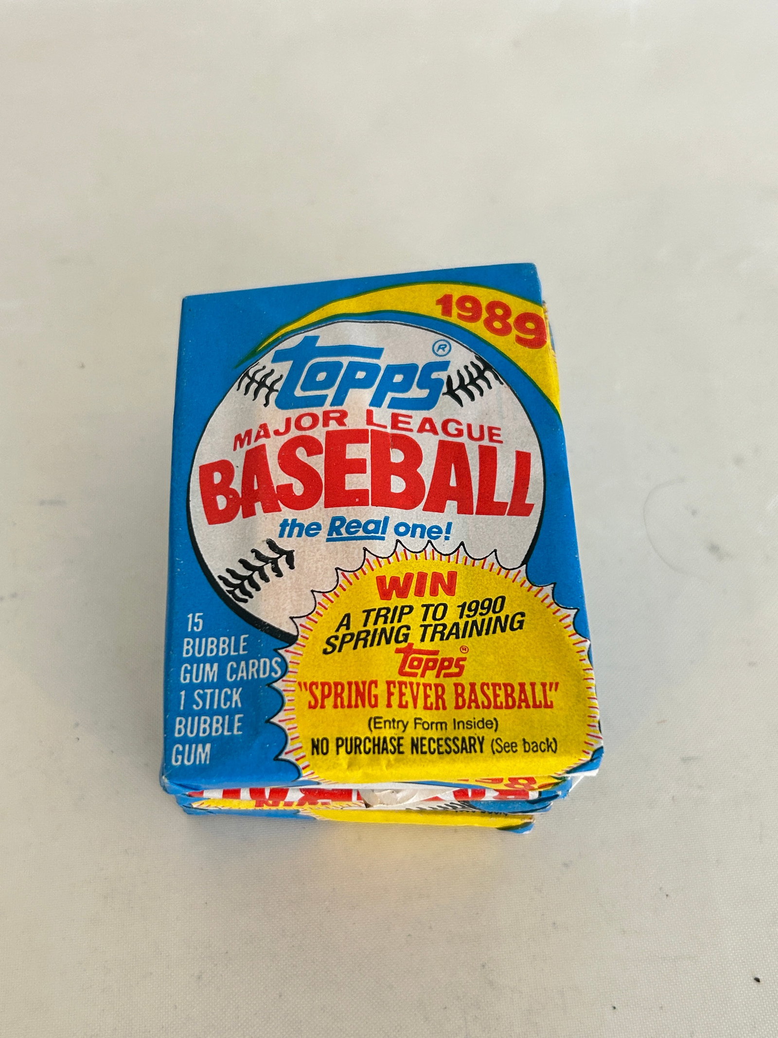 Vintage Lot Of 5 1989 Topps Baseball pack: Vintage Lot Of 5 1989 Topps Baseball pack Please view all photos as they are part of the description and condition of this Item, Feel free to contact me with questions or picture requests! Used Item A