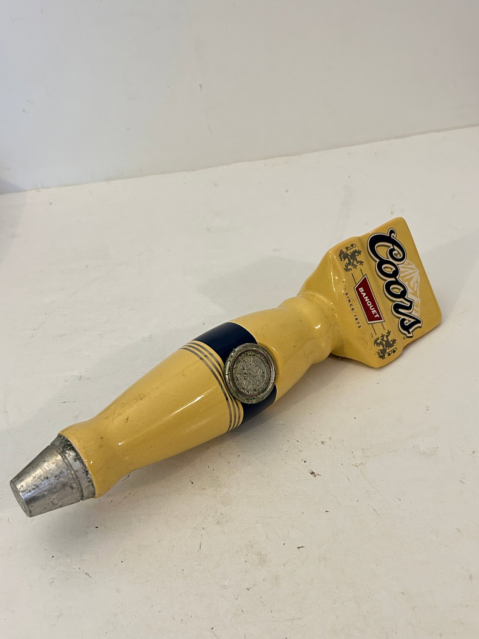 Coors Banquet Draft Beer Keg Tap Handle: Coors Banquet Draft Beer Keg Tap Handle Please view all photos as they are part of the description and condition of this Item, Feel free to contact me with questions or picture requests! Used Item AS 