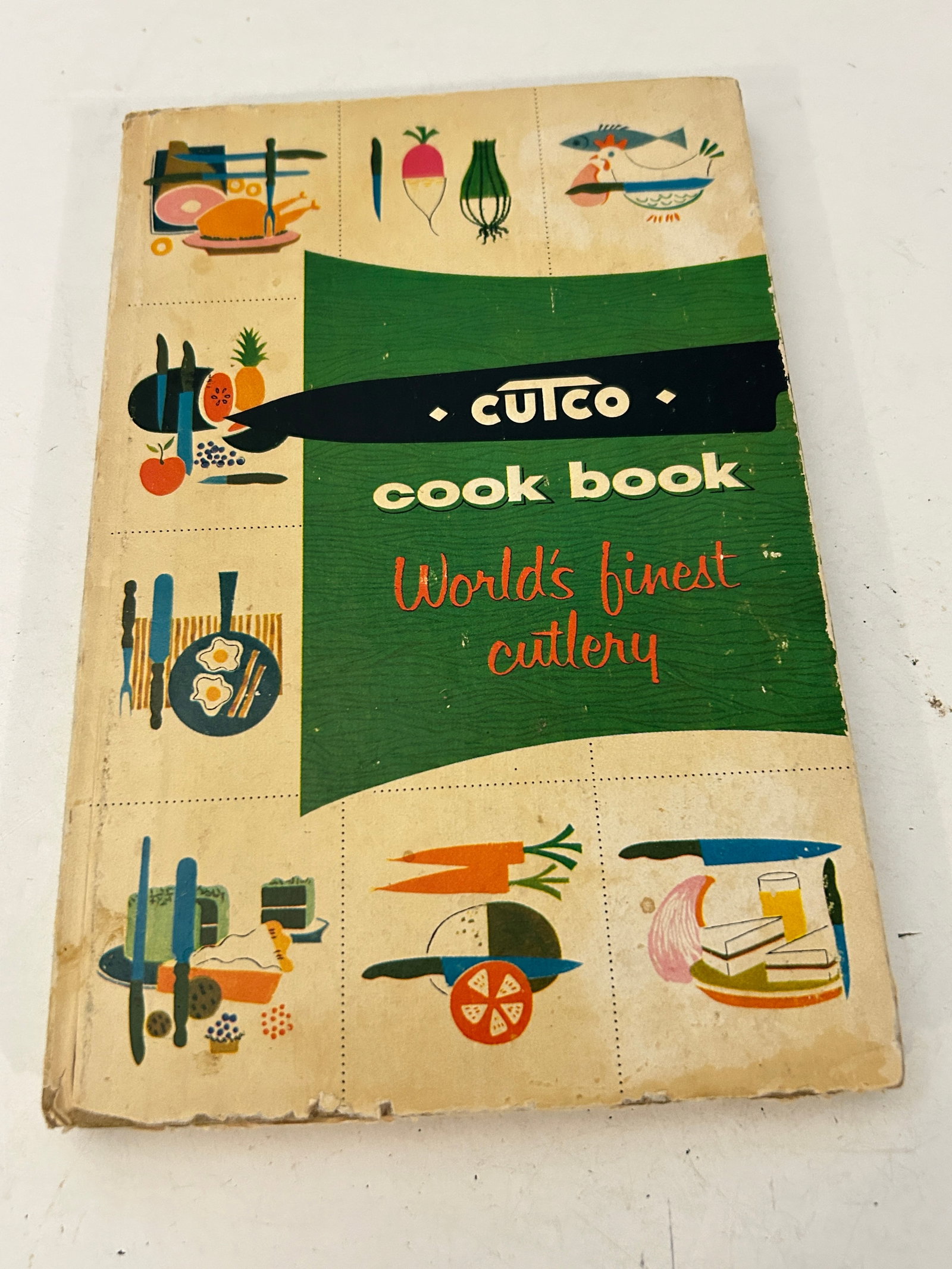 Vintage 1961 Cutco Cookbook Worlds Finest Cutlery Volume 1 Margaret Mitchell (1 of 4)