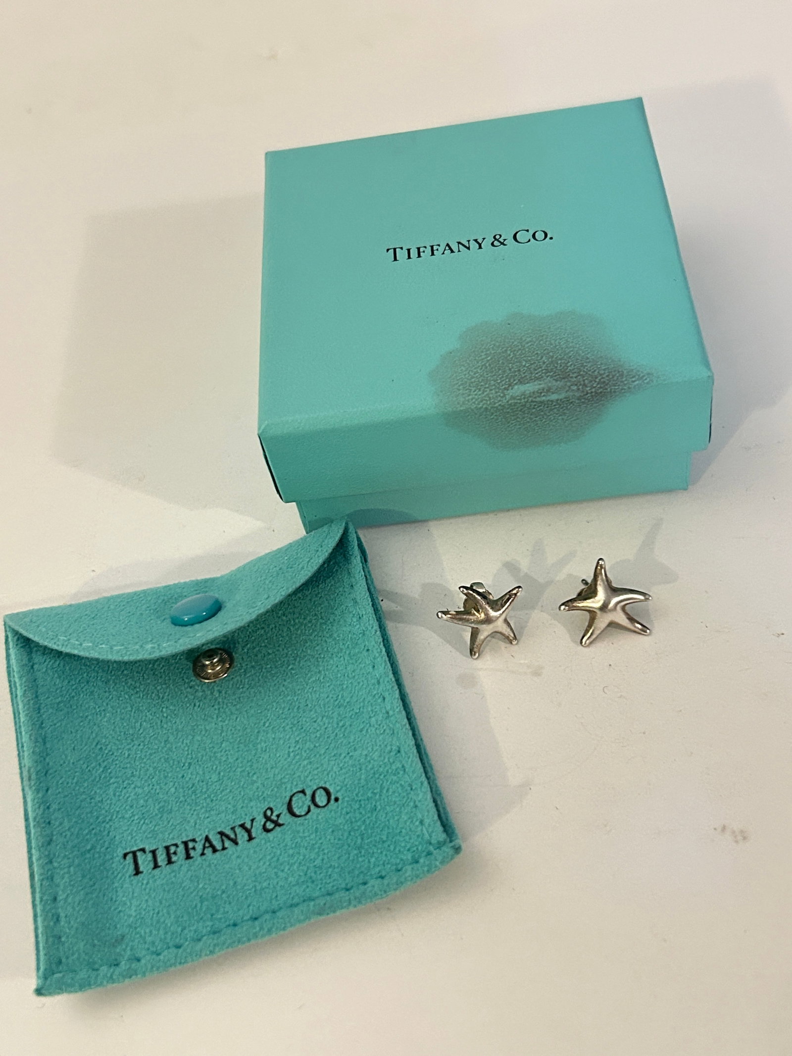 Tiffany & Co Silver Elsa Peretti Medium Starfish Stud Earrings in Box Pouch Rare: Tiffany & Co Silver Elsa Peretti Medium Starfish Stud Earrings in Box Pouch Rare Please view all photos as they are part of the description and condition of this Item, Feel free to contact me with que