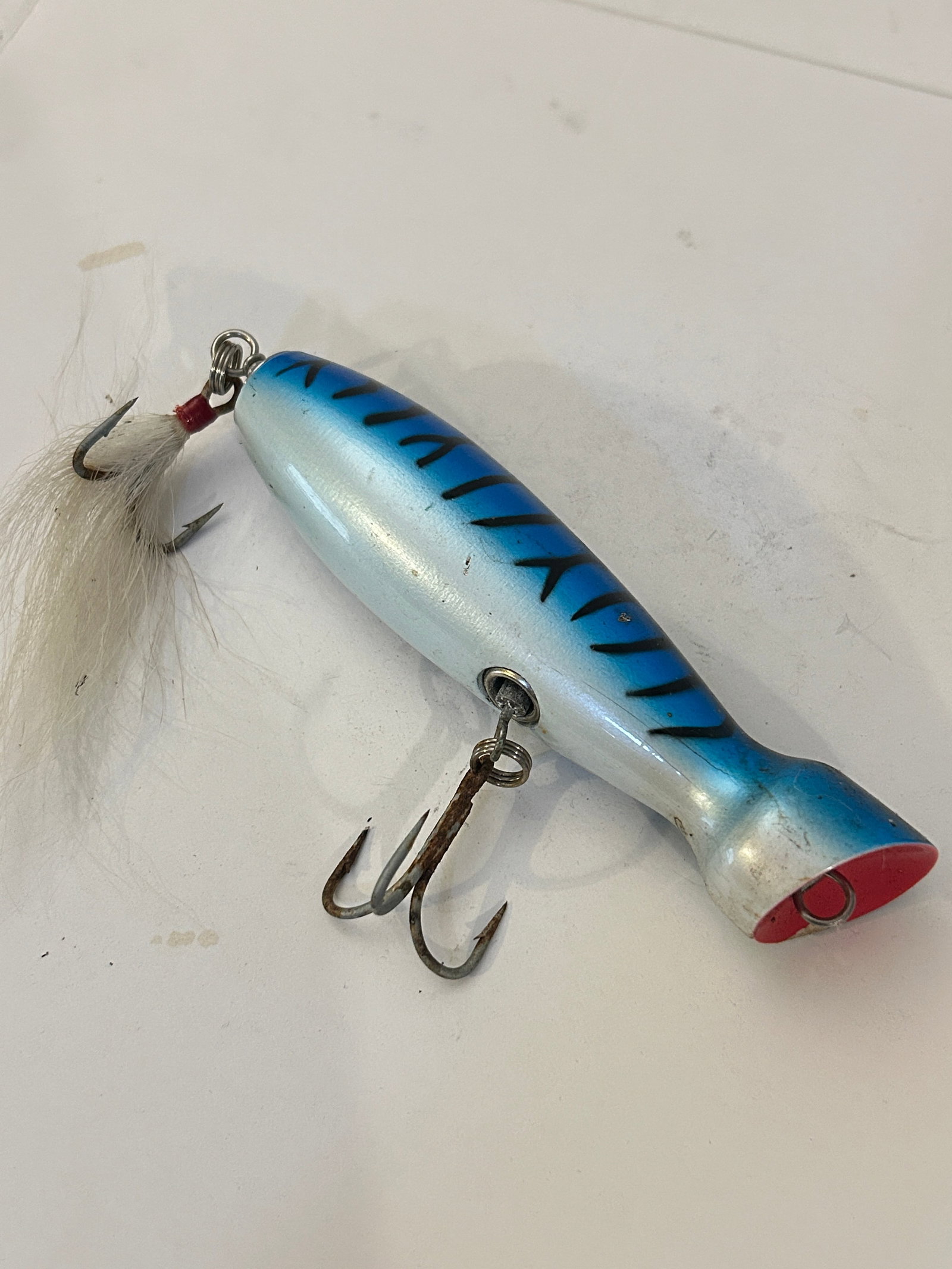 Top Water Popper Lure 5.5" For Stripers/Bluefish (Mackerel): Top Water Popper Lure 5.5" For Stripers/Bluefish (Mackerel) Please view all photos as they are part of the description and condition of this Item, Feel free to contact me with questions or picture req