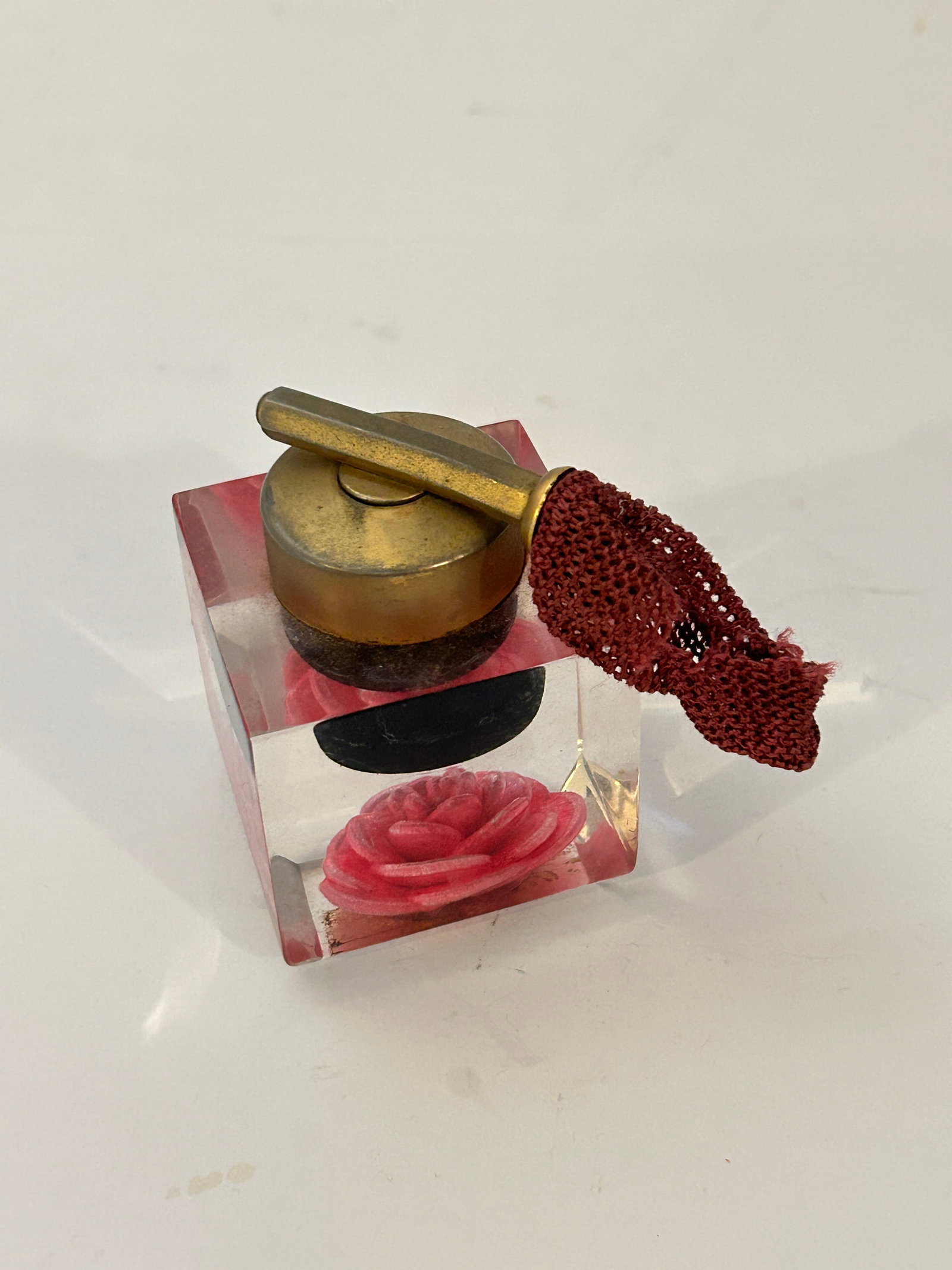 Vintage Perfume Bottle Atomizer Clear glass w/rose (1 of 4)