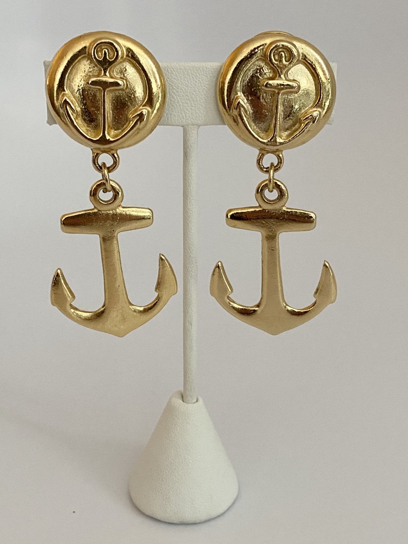 SIGNED P&M PARIS RUNWAY VINTAGE NAUTICAL EARRINGS (1 of 2)